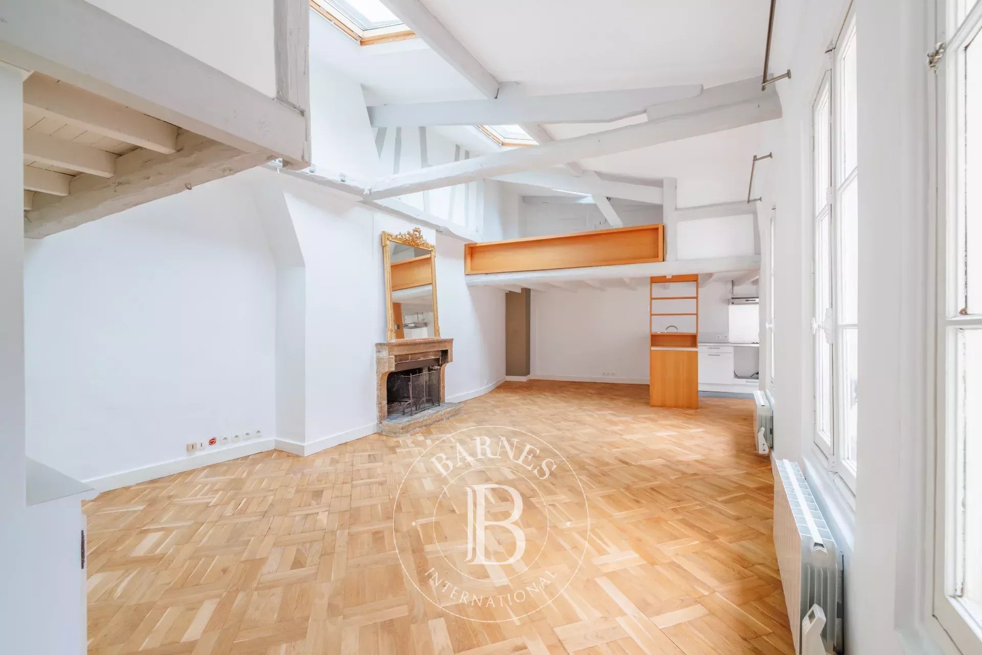 Квартира Paris 4ème
