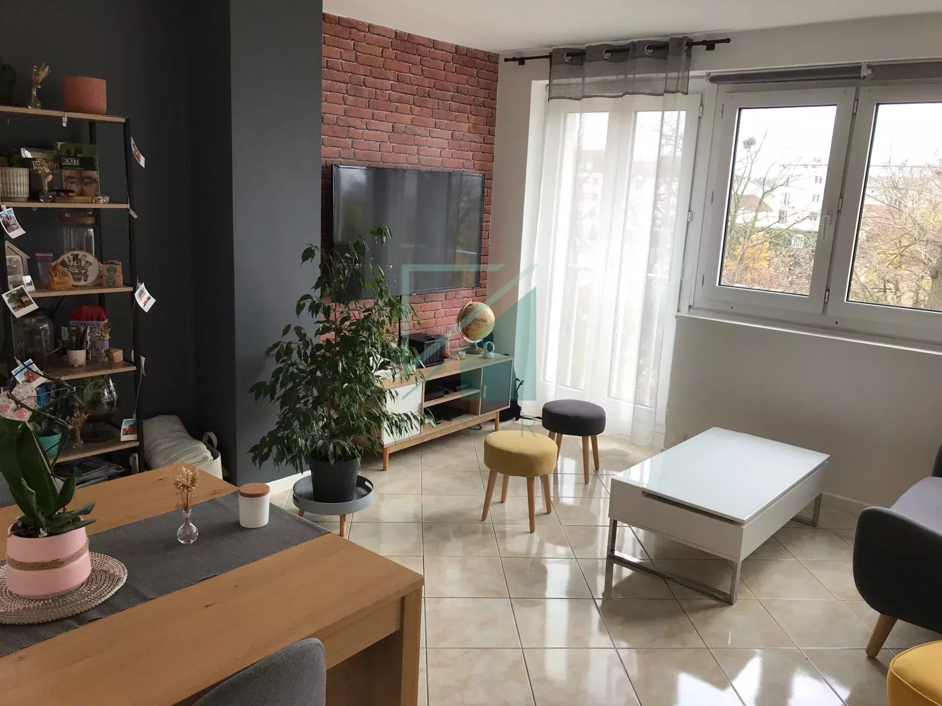 Agence immobilière de 