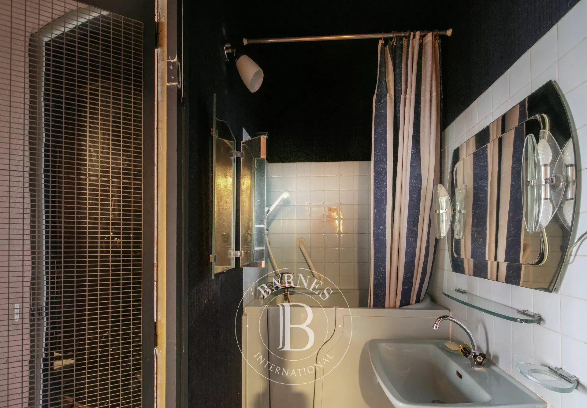 Daire Paris 18ème - picture 8