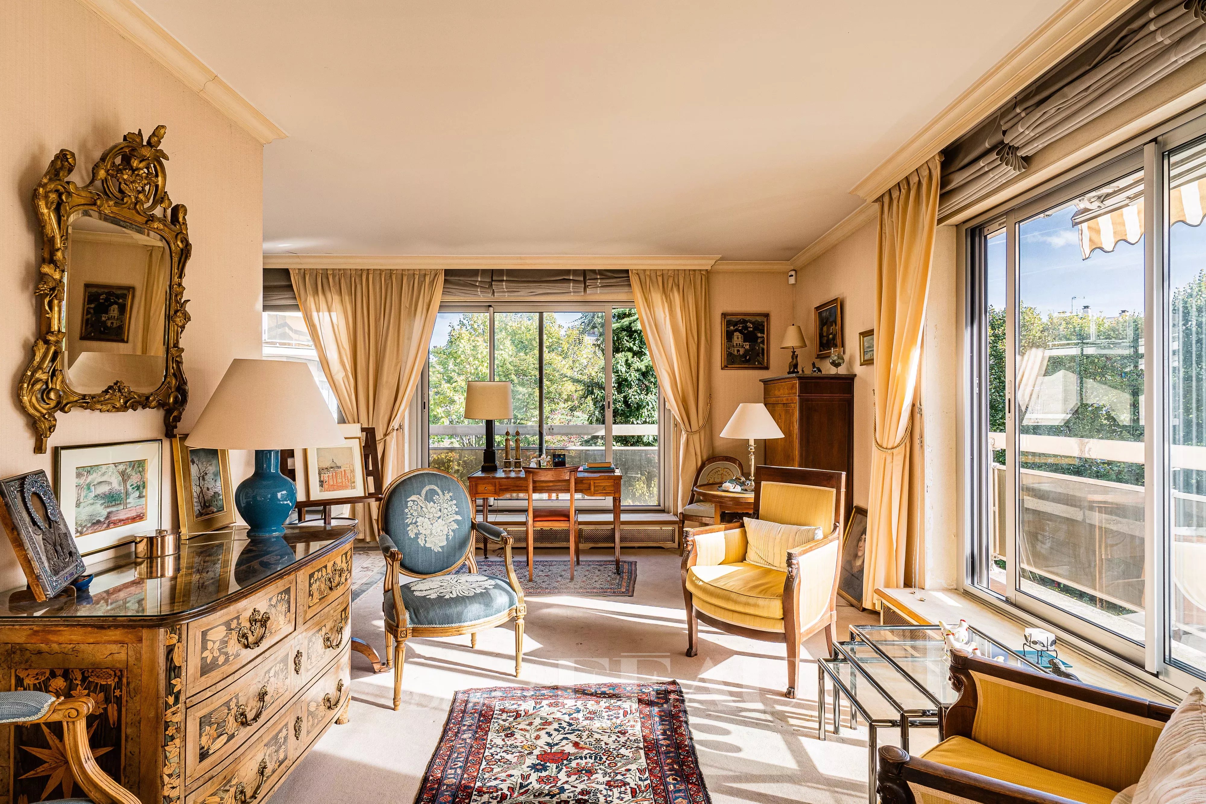 Sale Apartment Neuilly-sur-Seine
