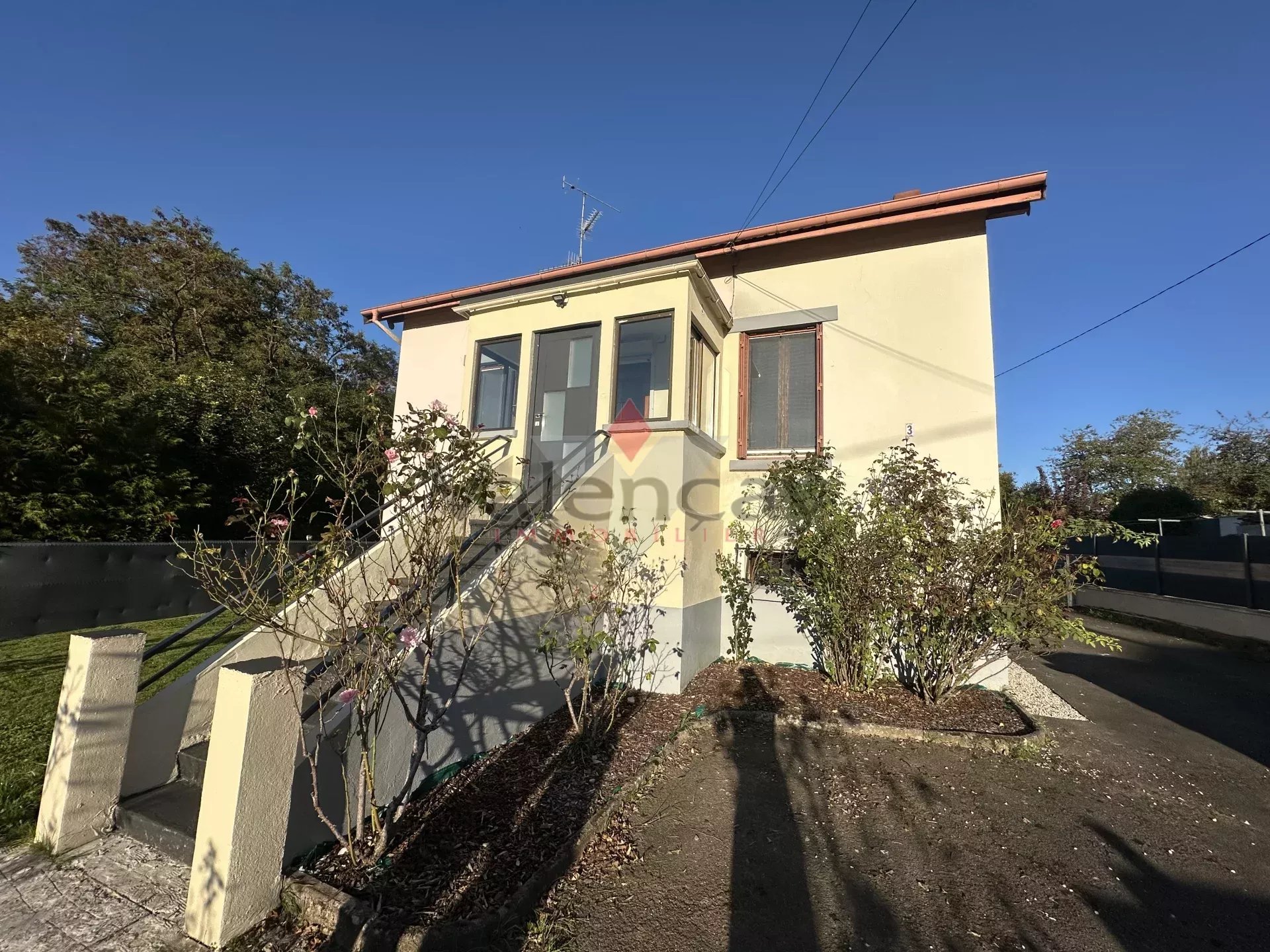 Agence immobilière de VALENCAY IMMOBILIER SARL