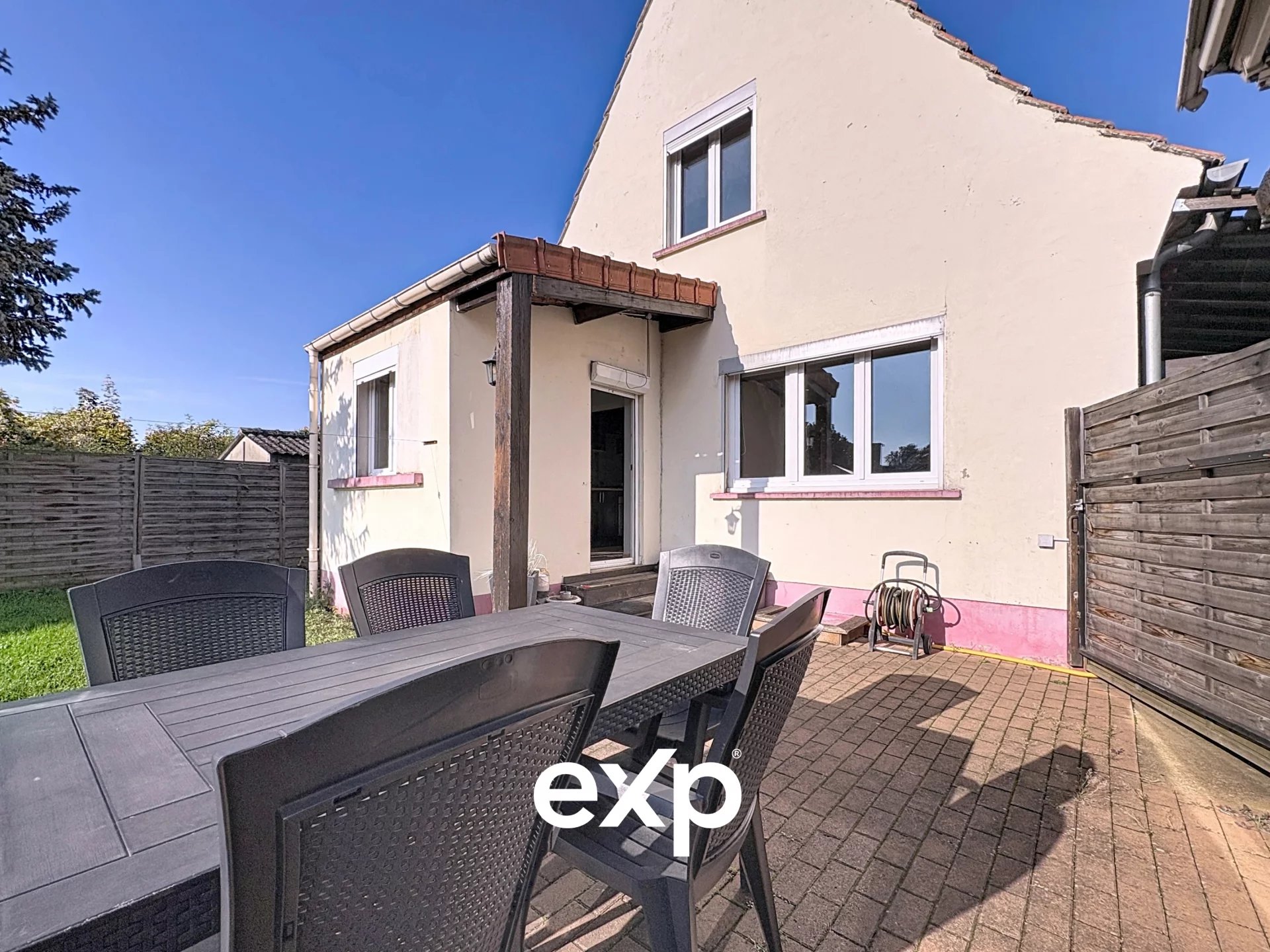 Charmante maison individuelle 3 pièces avec jardin, garage et terrasse – Uckange (57270)