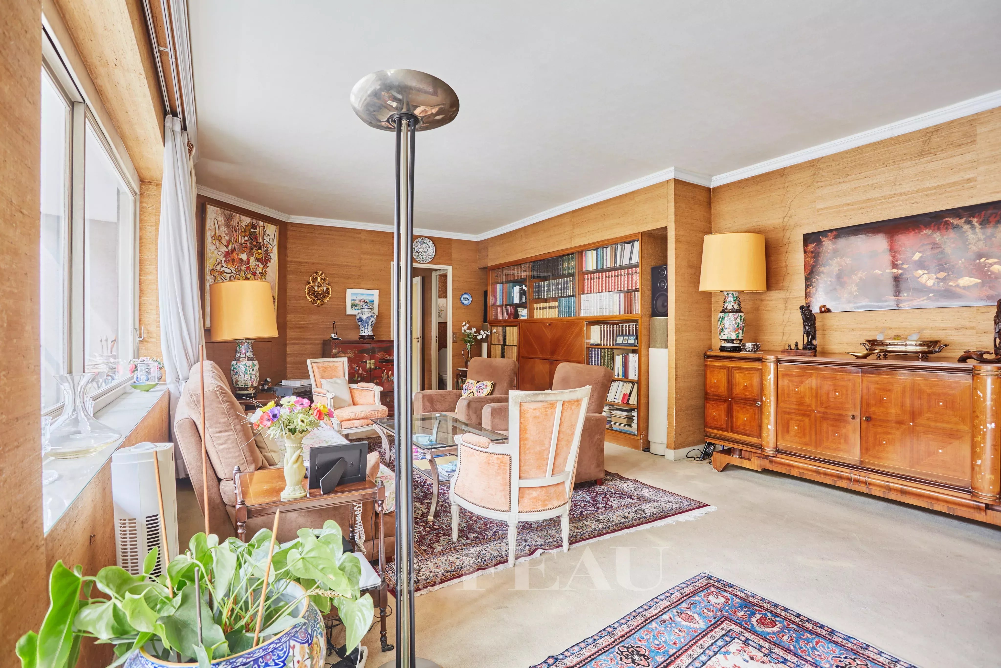 Sale Apartment Paris 7th