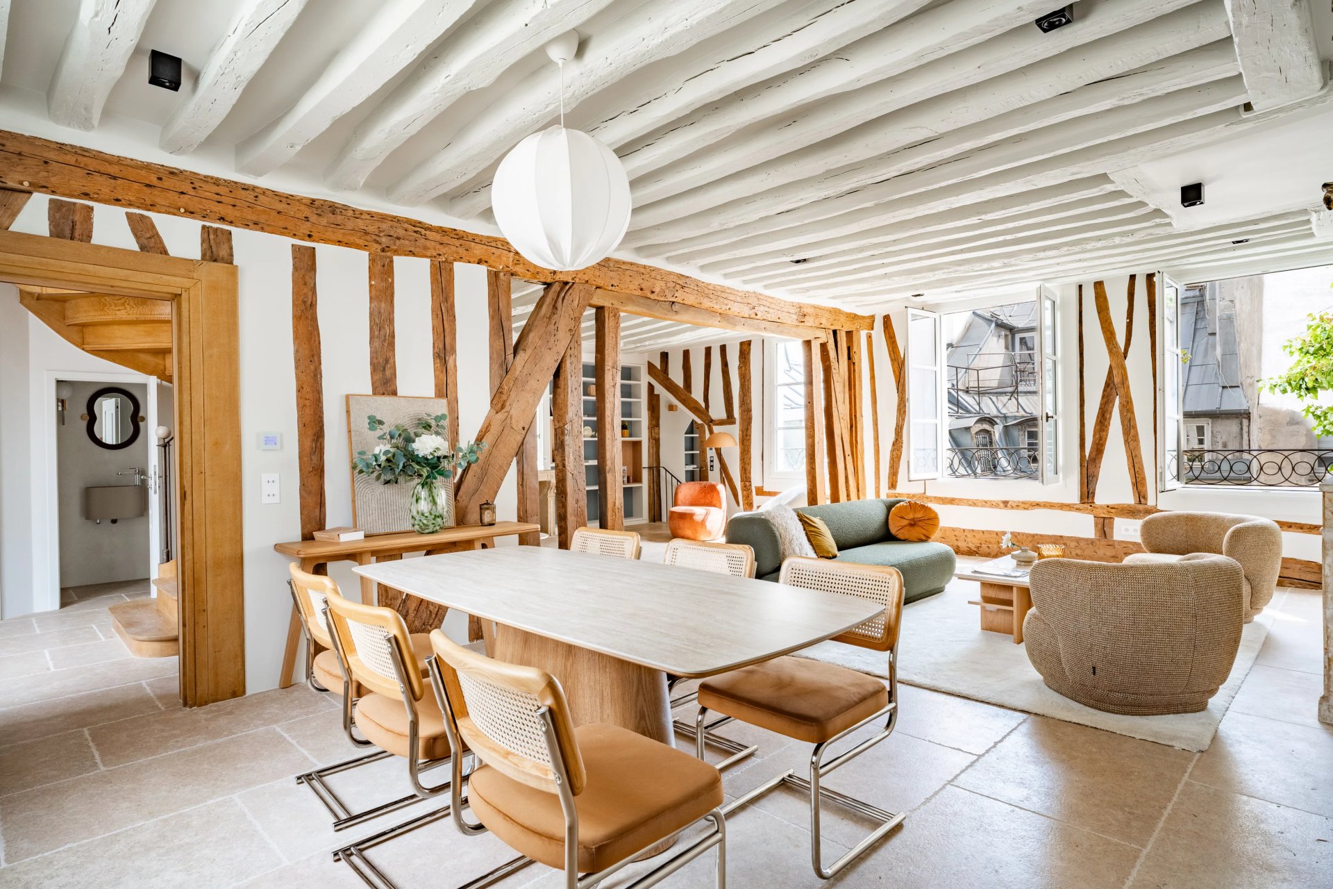 4 Bedroom Apartment/Flat's Image 3