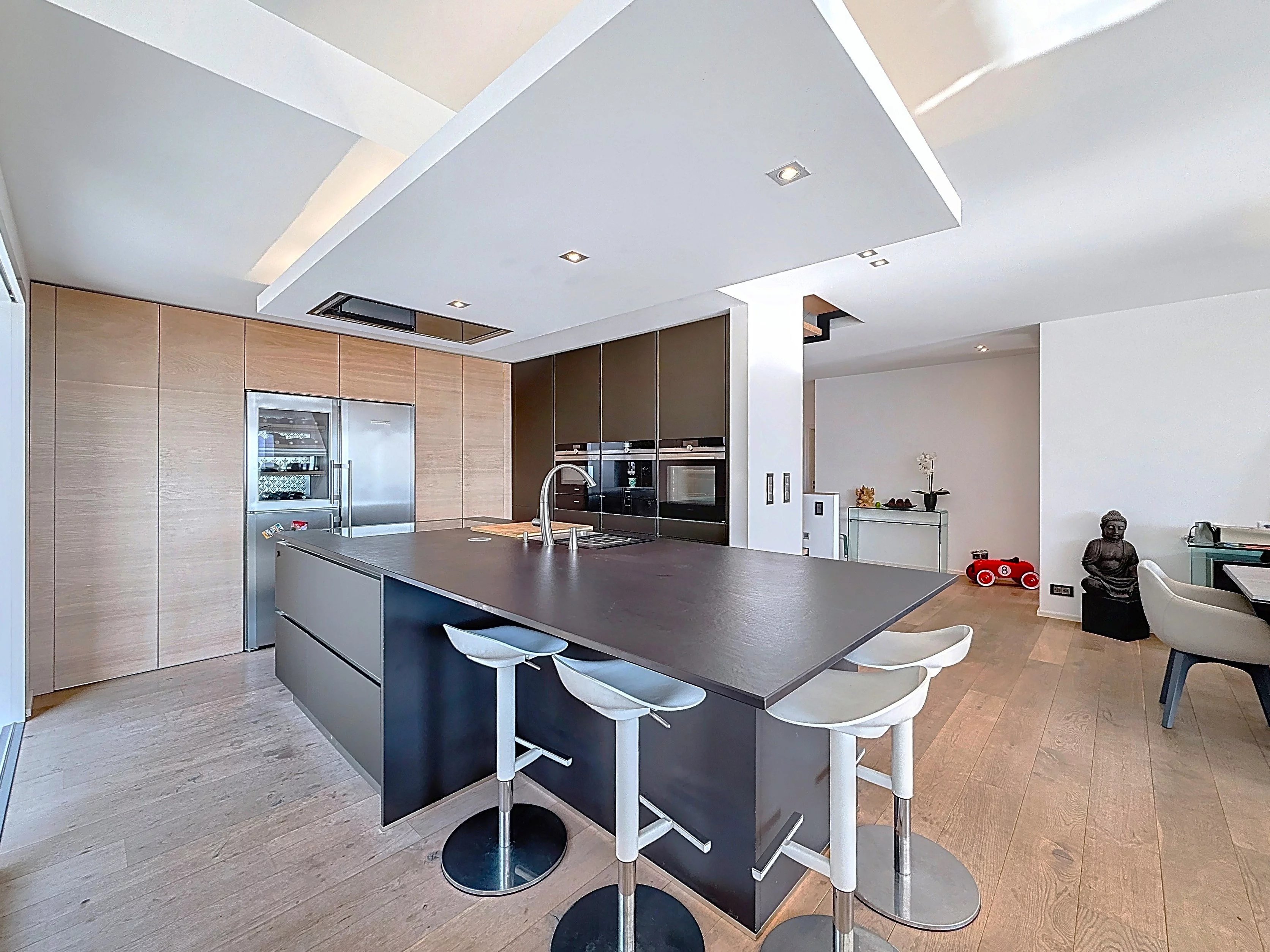 Luxe, modernité et vue imprenable sur le Lac !