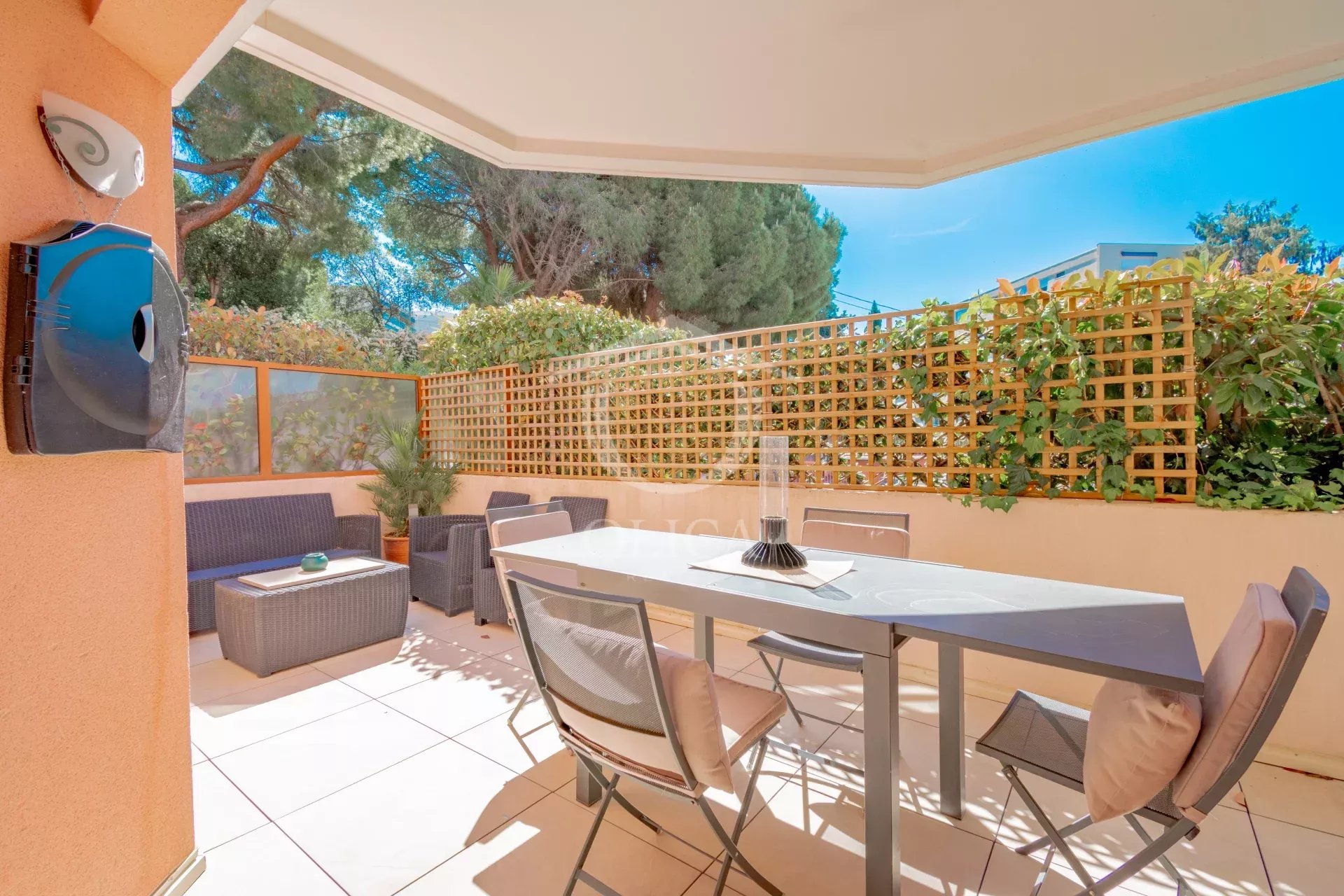 Agence immobilière de 
