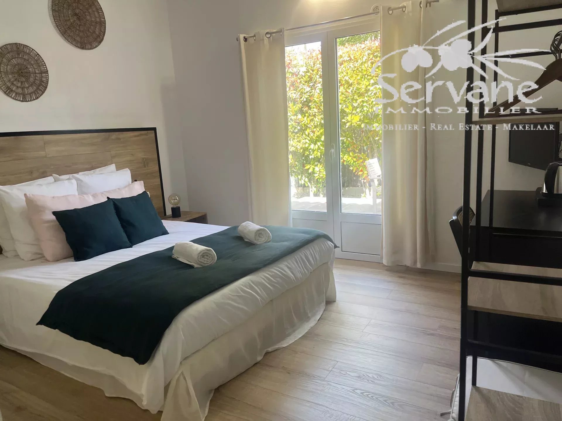 EXCEPTIONAL PROPERTY SALERNES 7 BEDROOMS