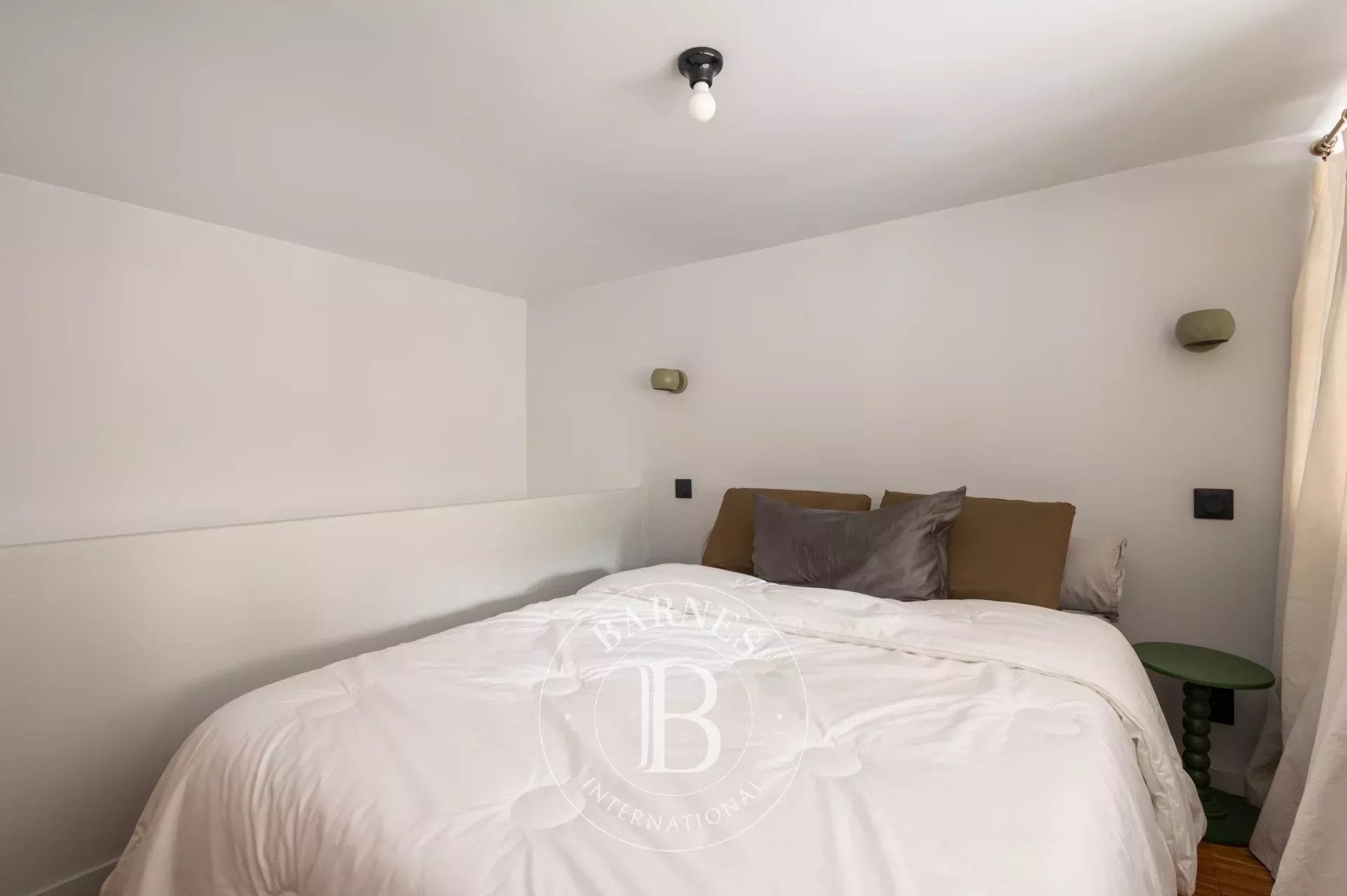 Daire Paris 18ème - picture 7