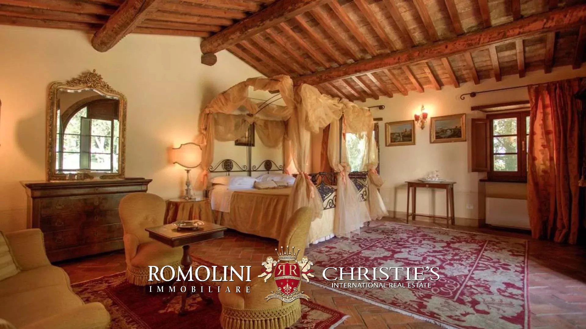 15 Bedroom Villa/Townhouse's Image 76