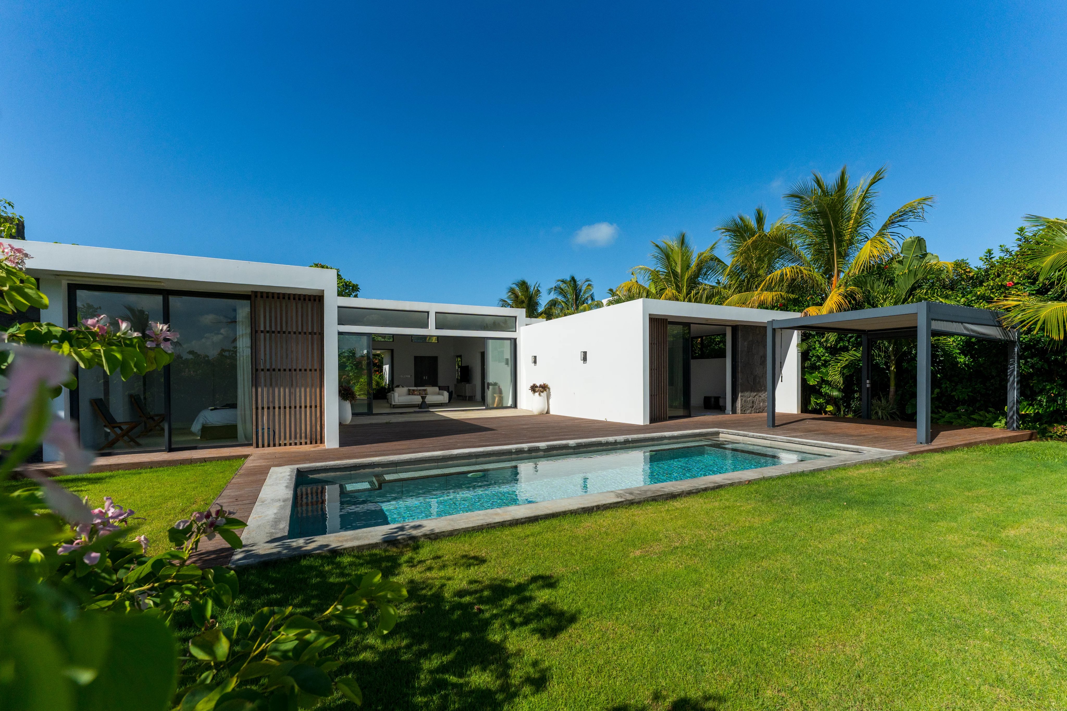 HAUTE RIVE - Golf-Front Villa - 4 Bedrooms - picture 2