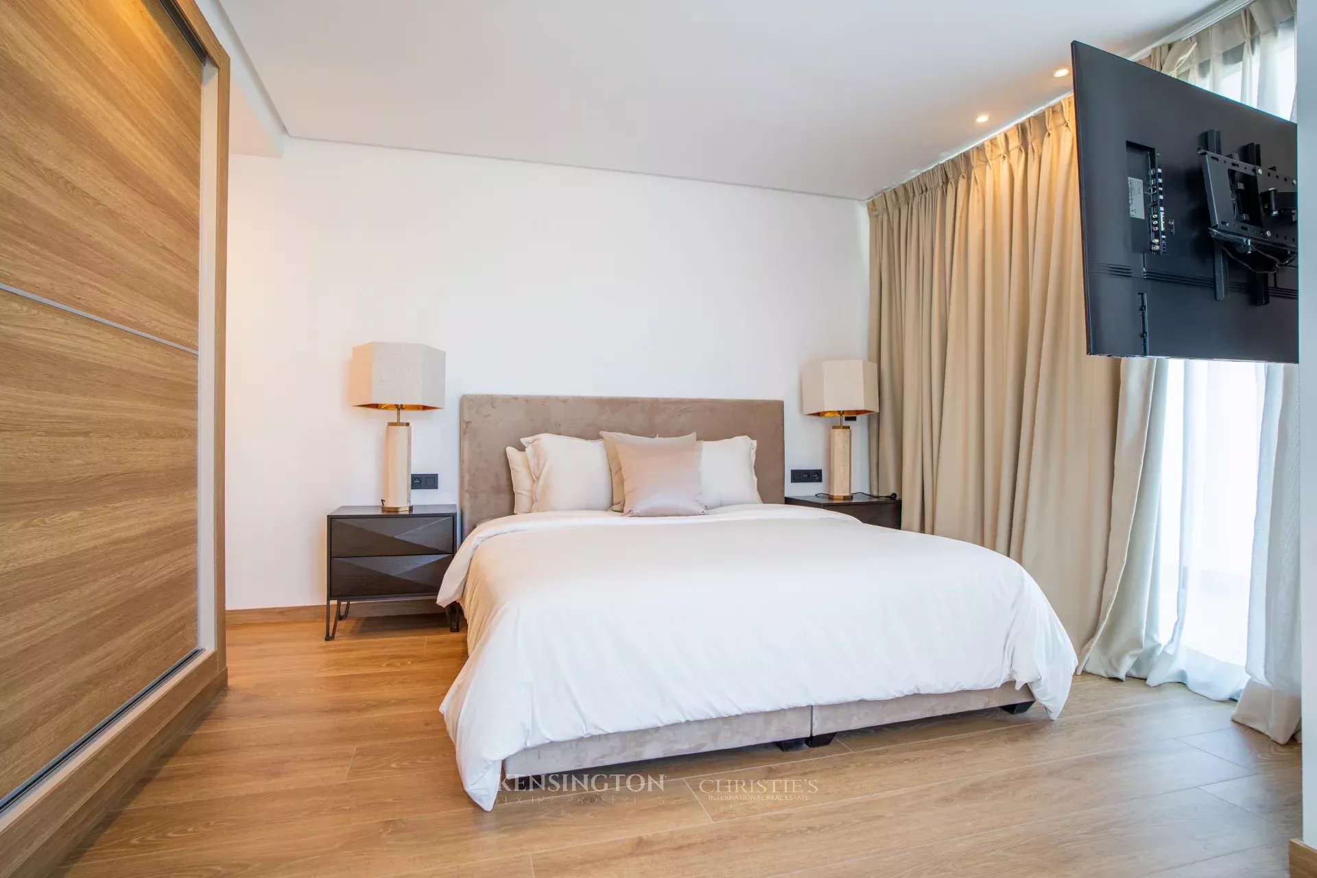 4 Bedroom Apartment/Flat's Image 11