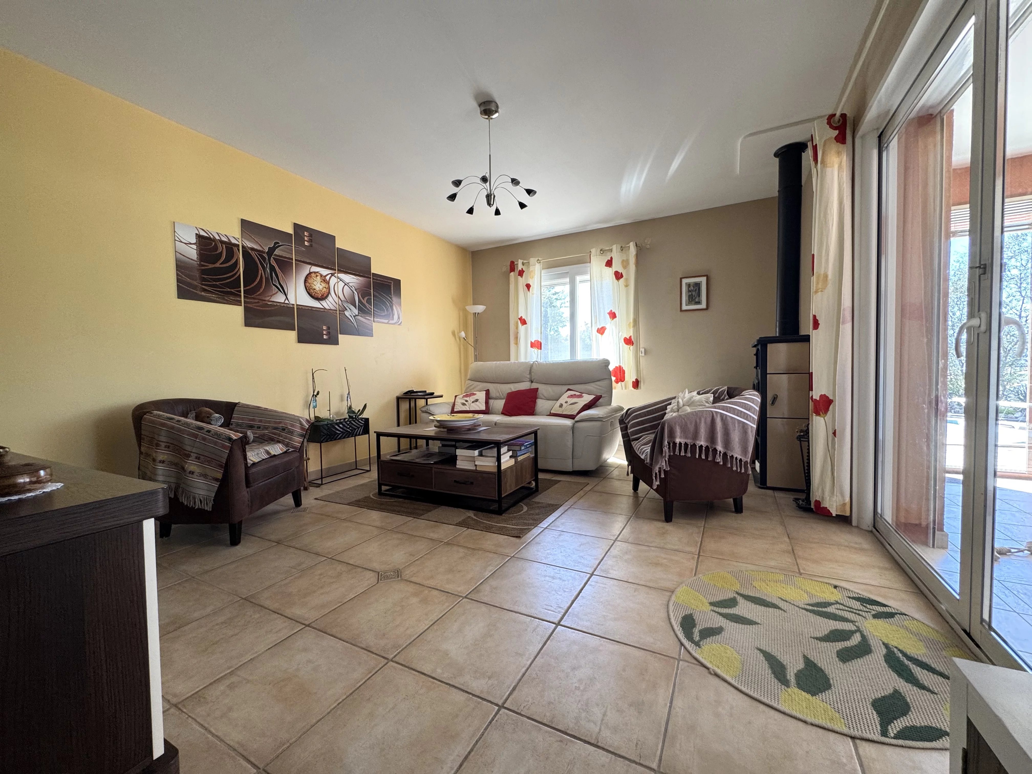 VILLA TRADITIONNELLE R+1 - 3 CHAMBRES DRAGUIGNAN — photo 14