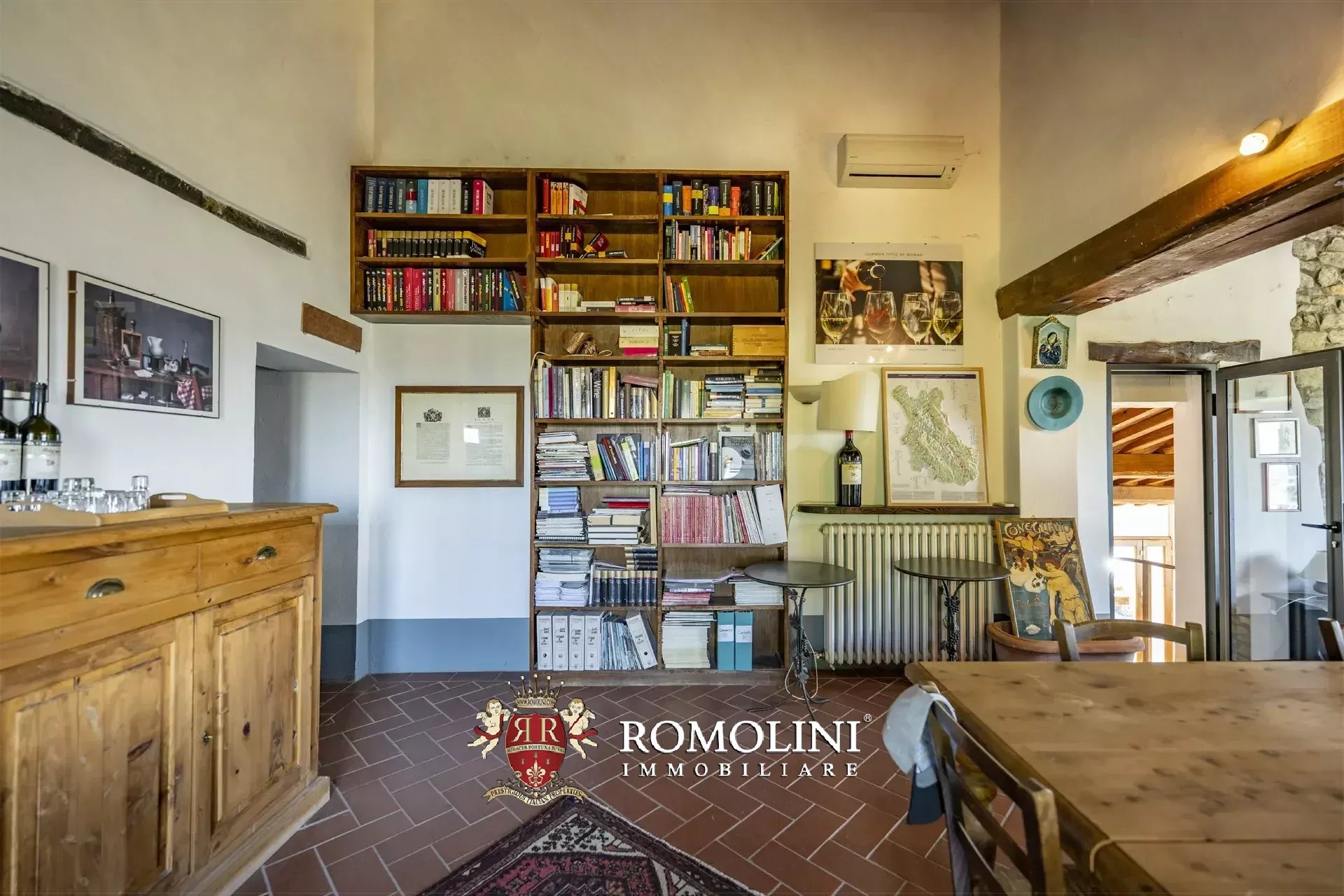 7 Bedroom Villa/Townhouse's Image 29