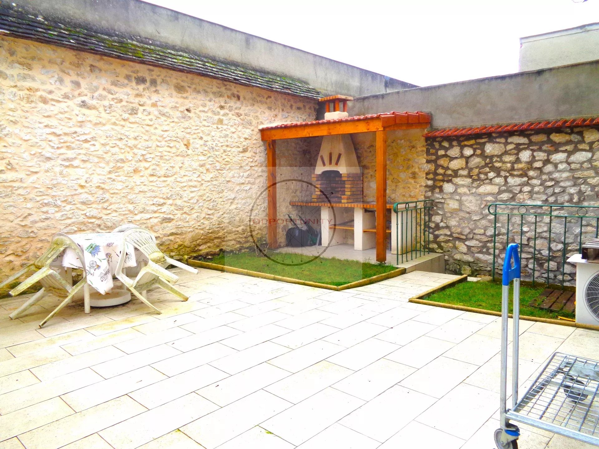 Immeuble á Champagne sur Seine — photo 3