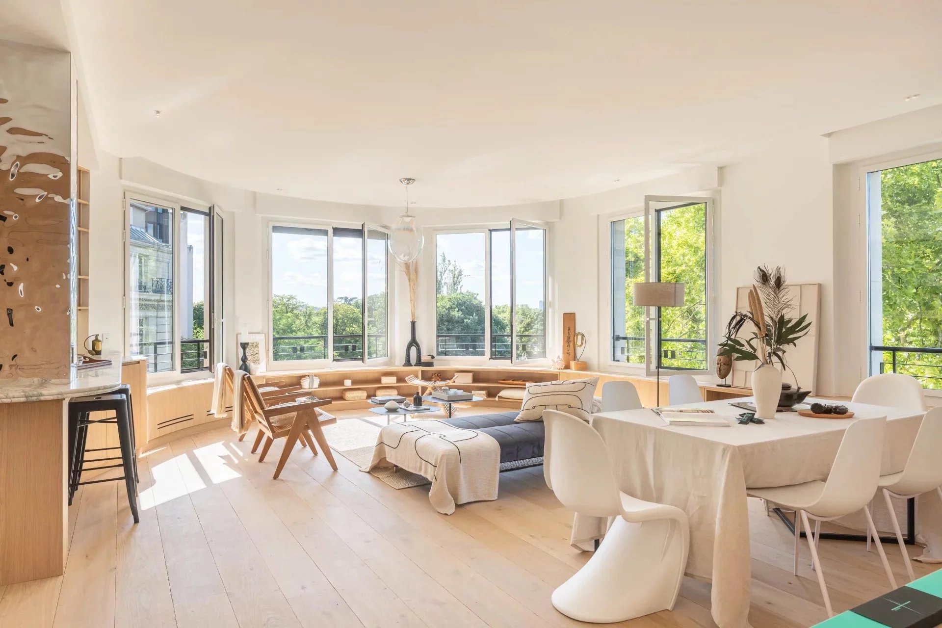 Rental Apartment Paris 16th Porte-Dauphine