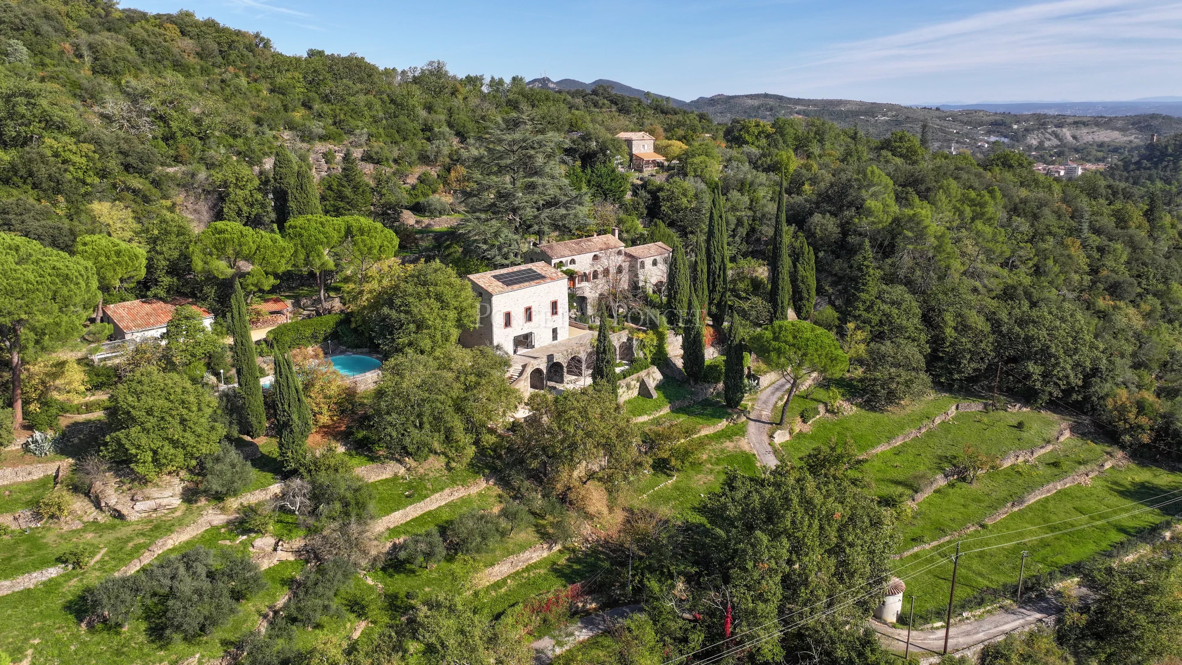 Agence immobilière de Poncet & Poncet