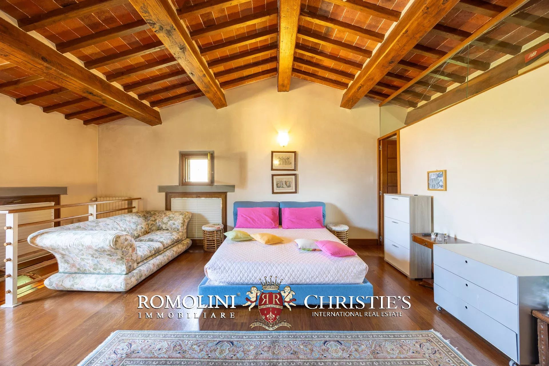 4 Bedroom Villa/Townhouse's Image 95