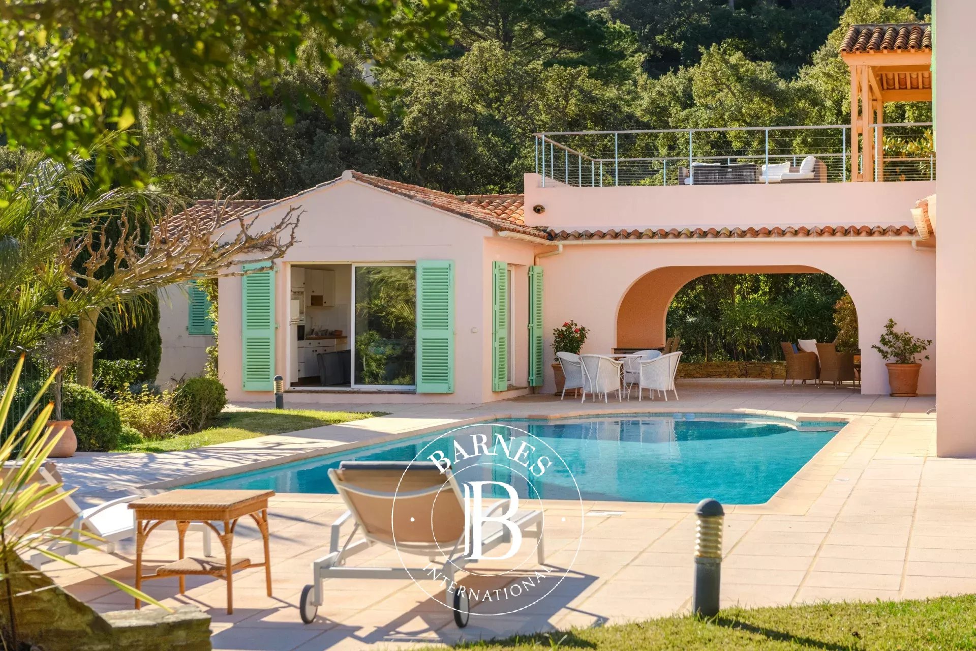 Maison Bormes-les-Mimosas  -  ref 86677527 (picture 1)