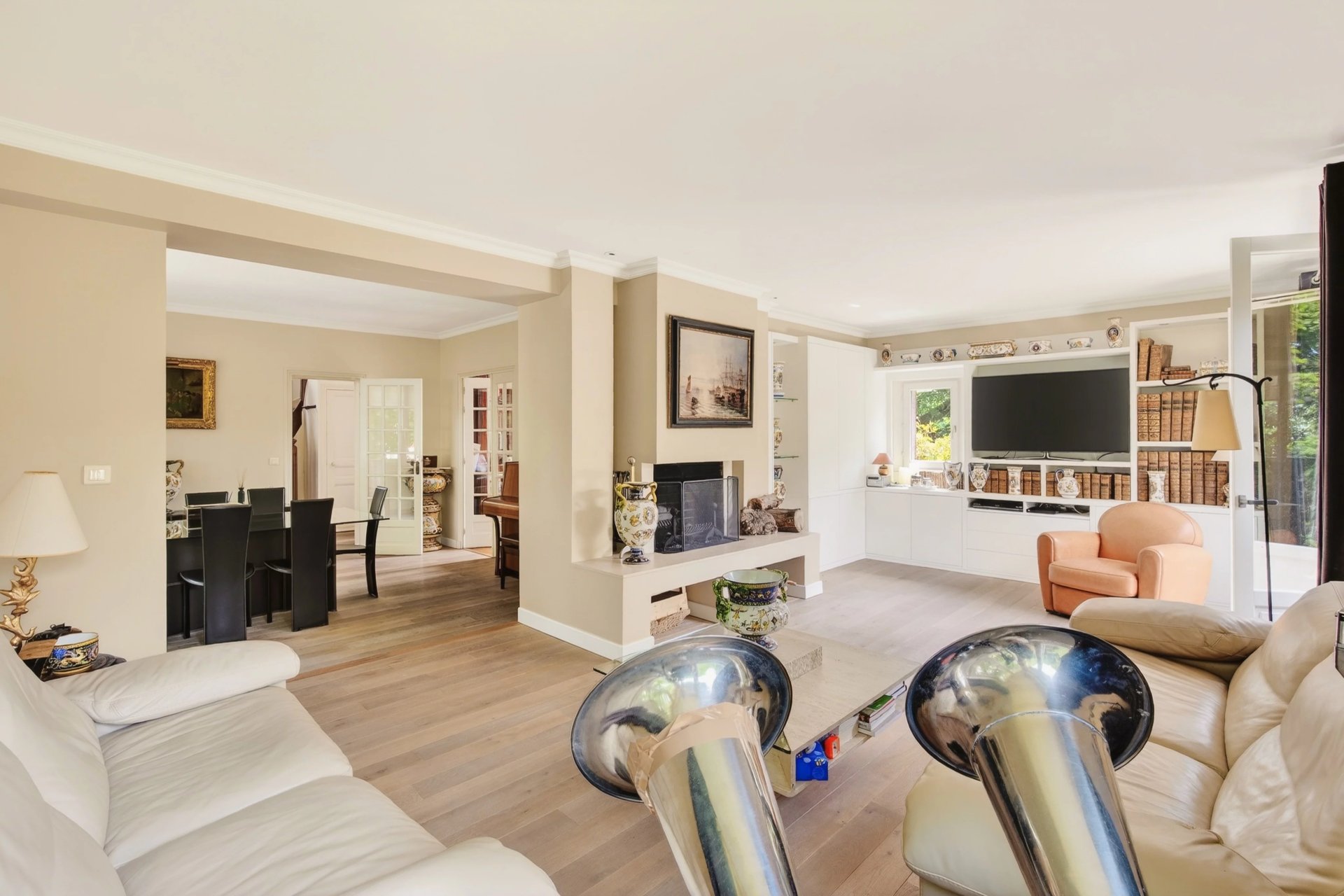 6 Bedroom Villa/Townhouse's Image 13