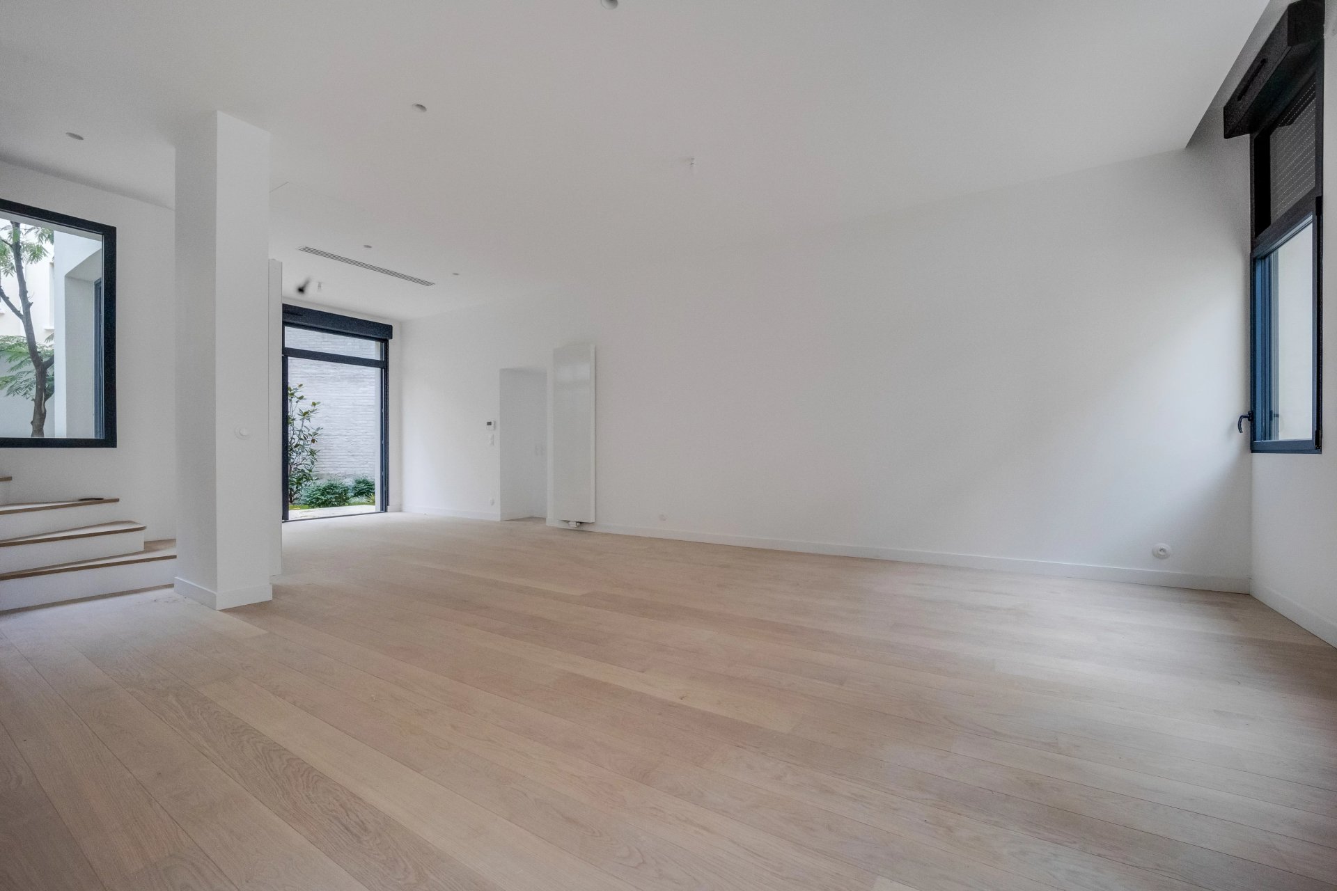 5 Bedroom Villa/Townhouse's Image 14