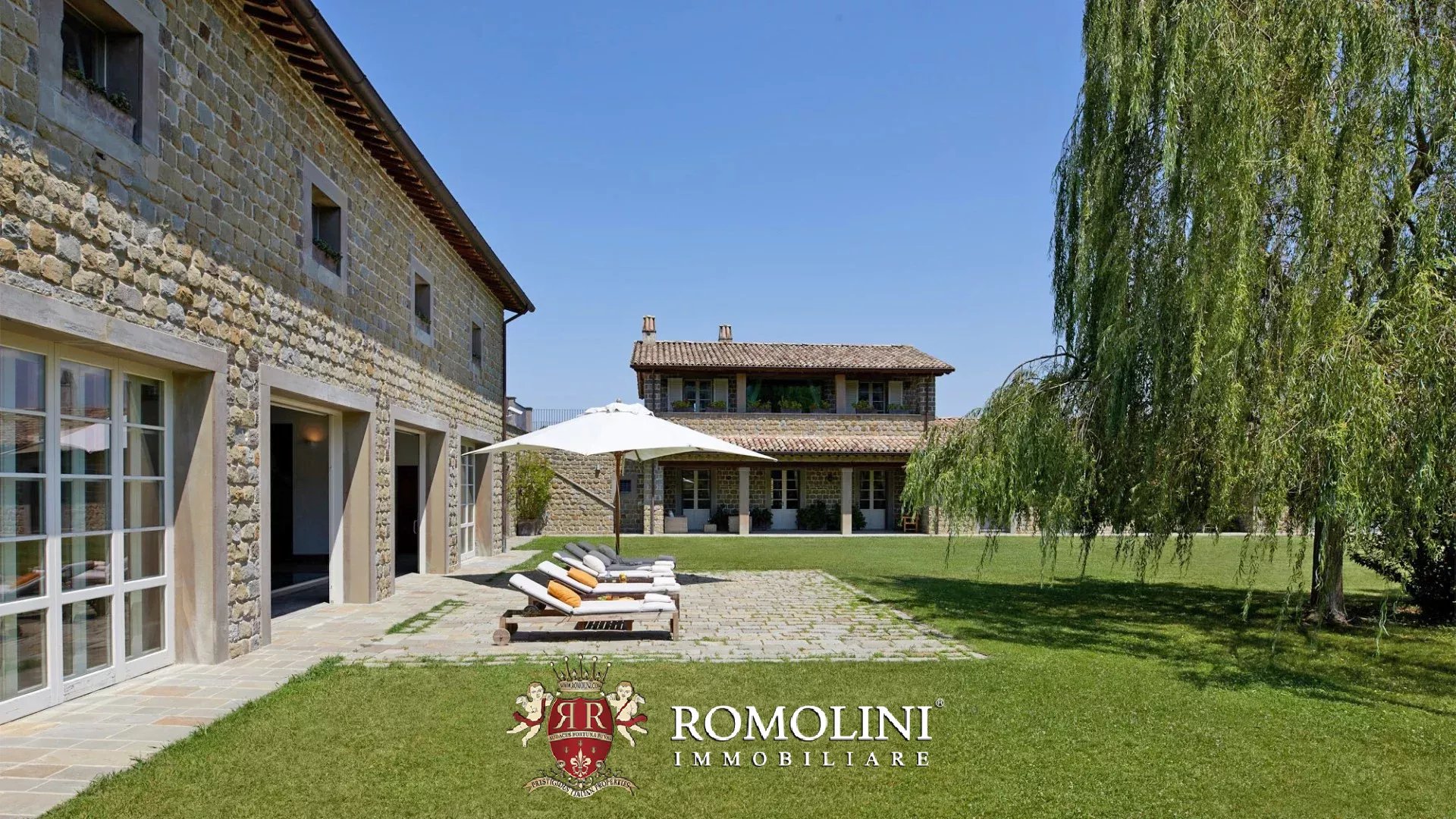 15 Bedroom Villa/Townhouse's Image 66