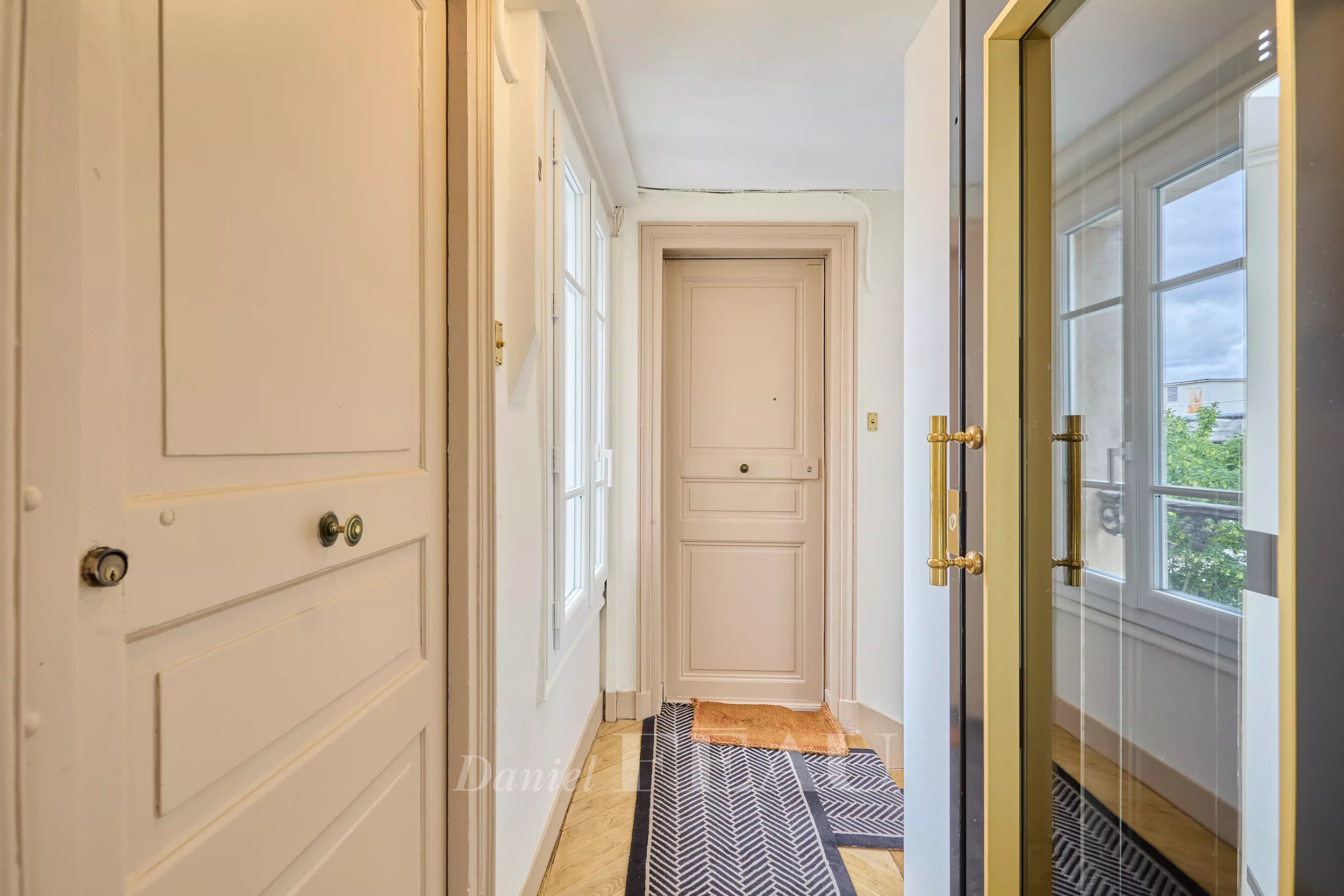 Sale Apartment Paris 6th
