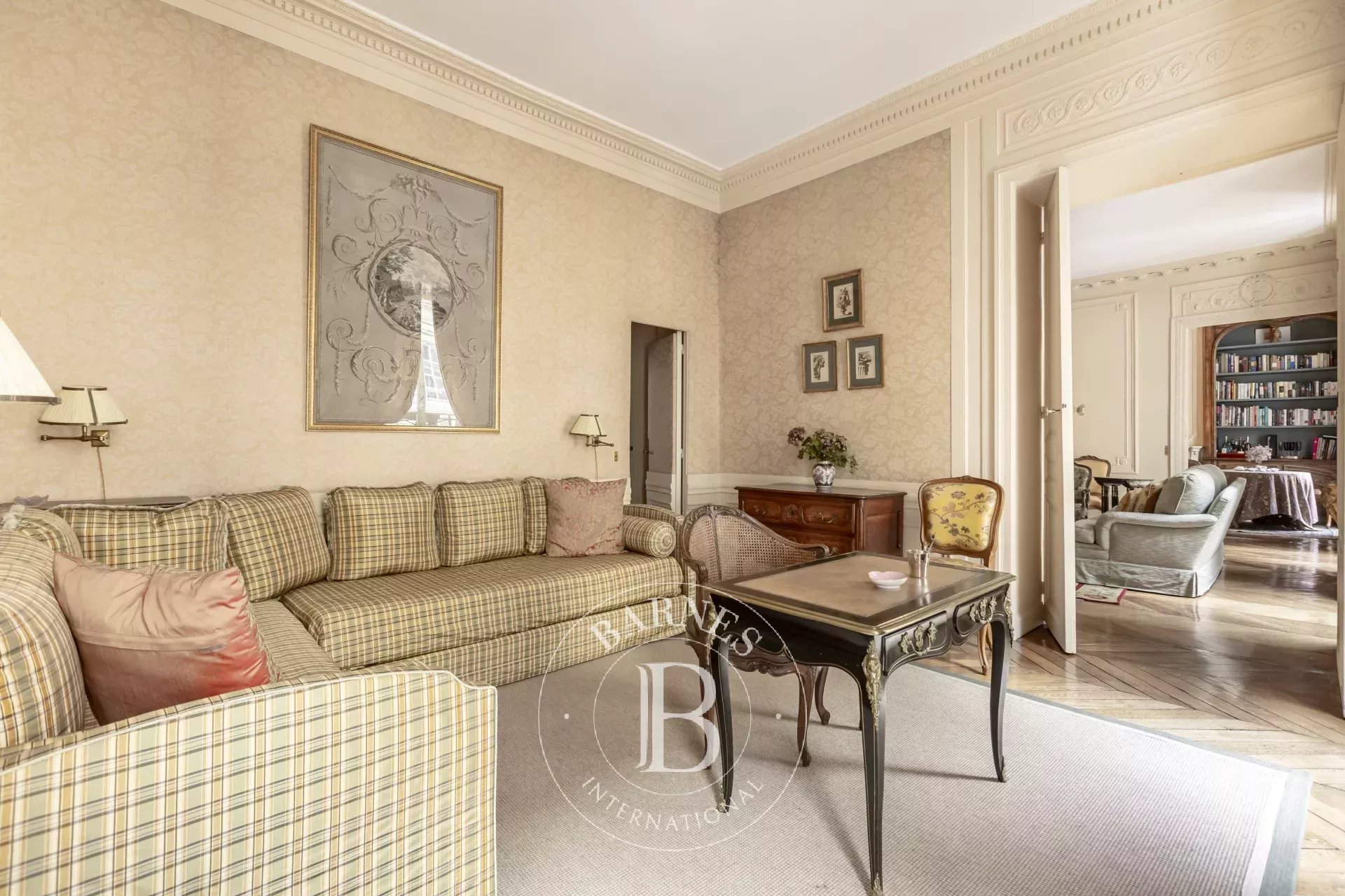 Daire Paris 8ème - picture 10