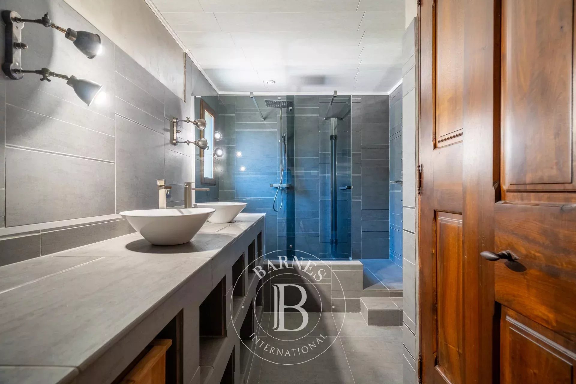 Ev Marseille 9ème - picture 17