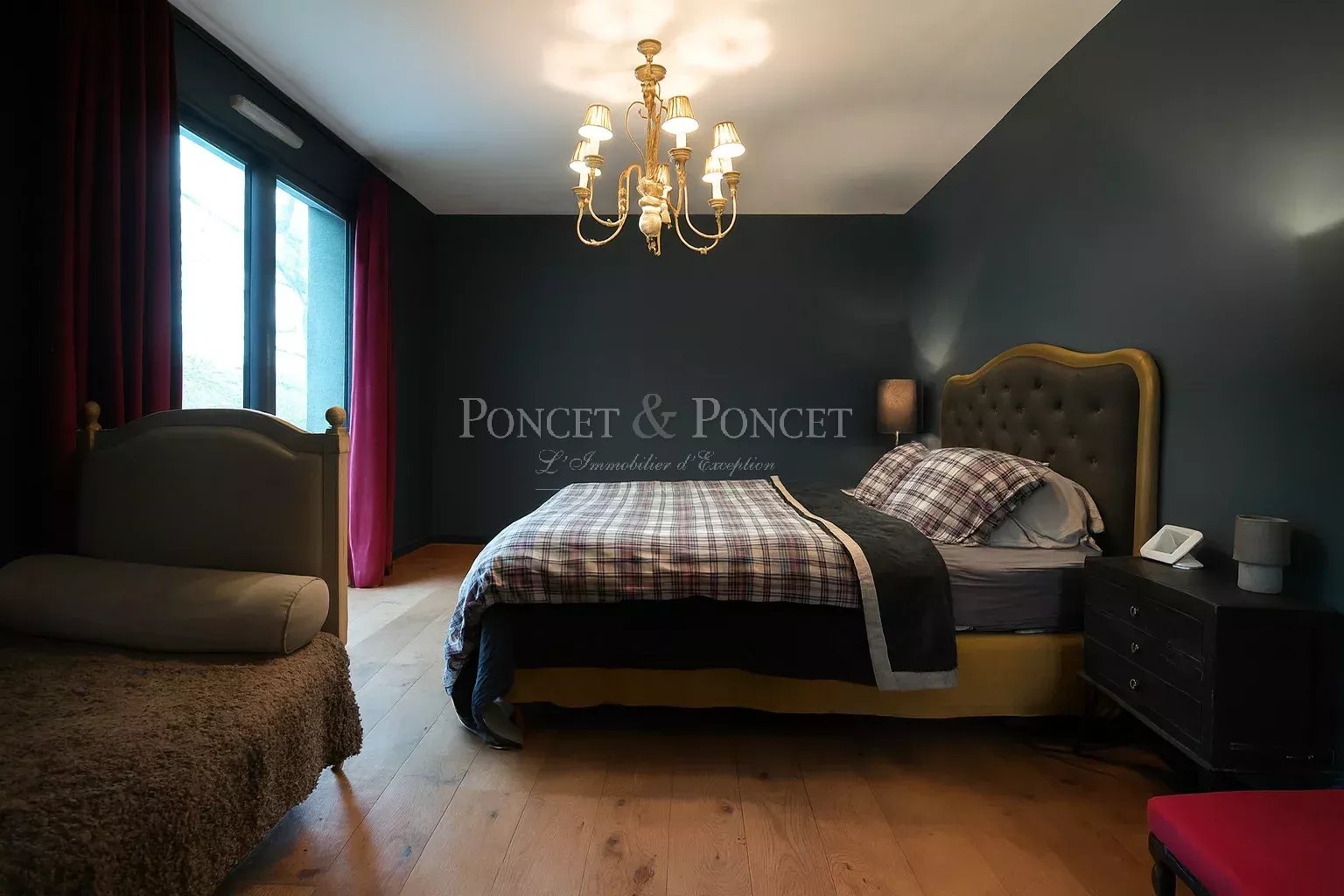 5 Bedroom Villa/Townhouse's Image 12