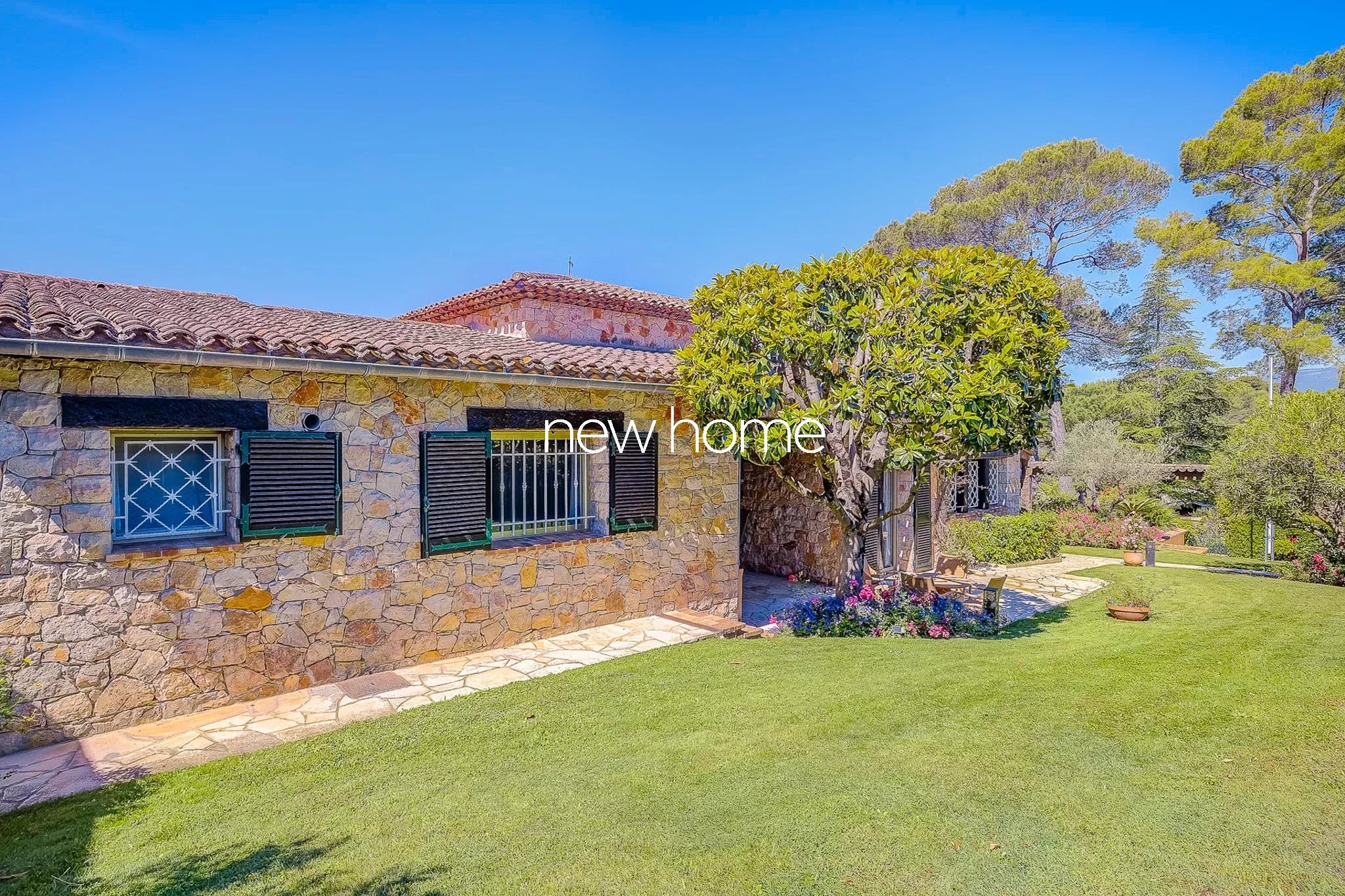 Villa dans un domaine prestigieux avec vue panoramique