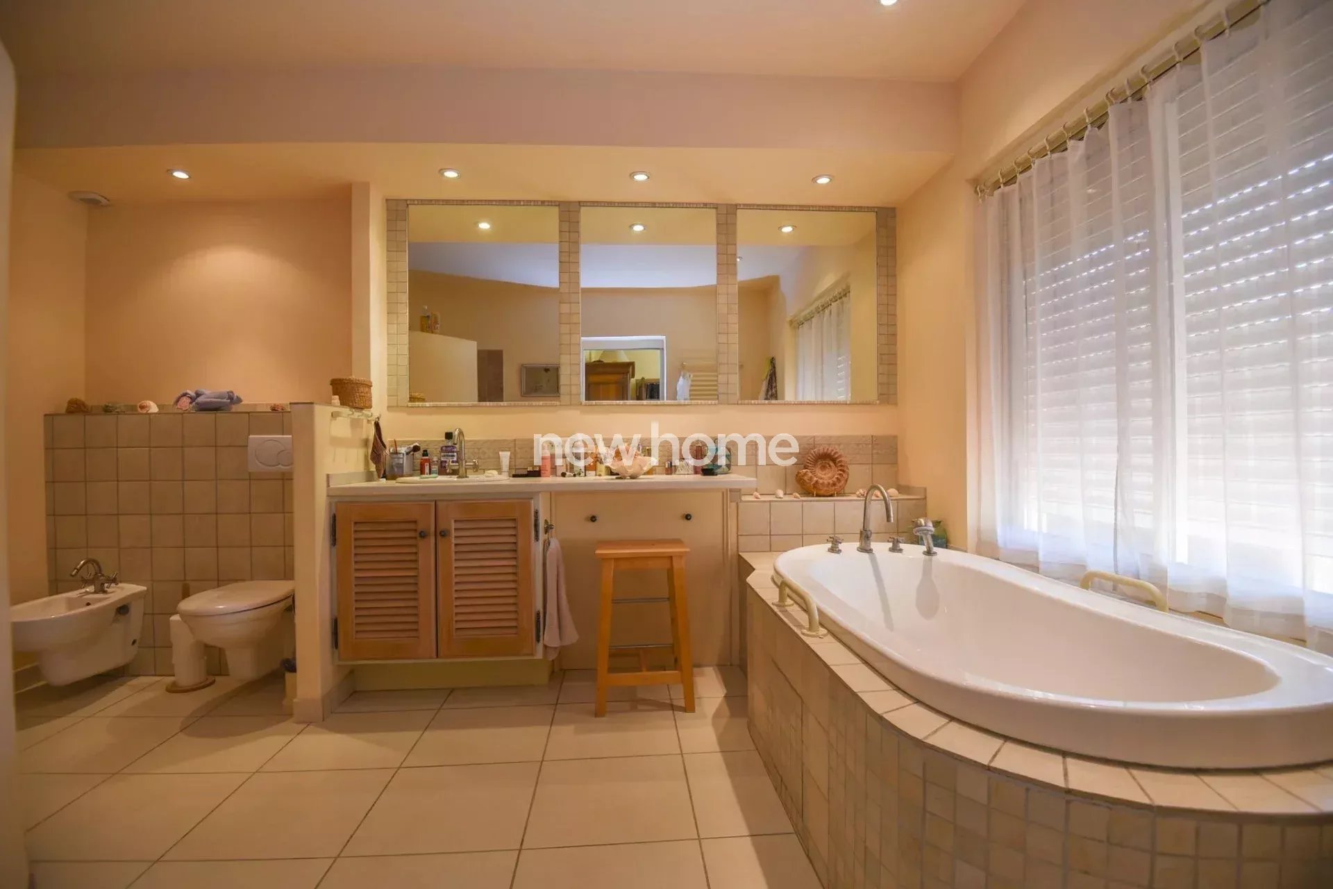 Propriété d'exception à Lorgues avec vue panoramique et appartement indépendant