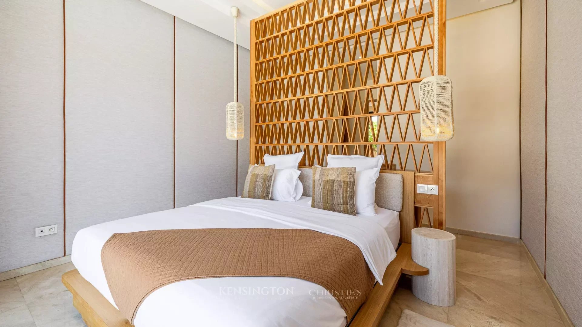 5 Bedroom Villa/Townhouse's Image 22