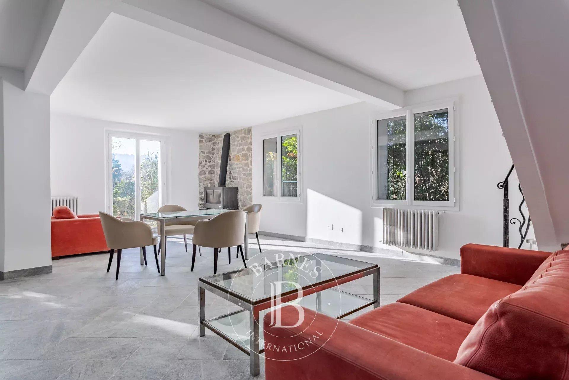 Ev Mougins - picture 6