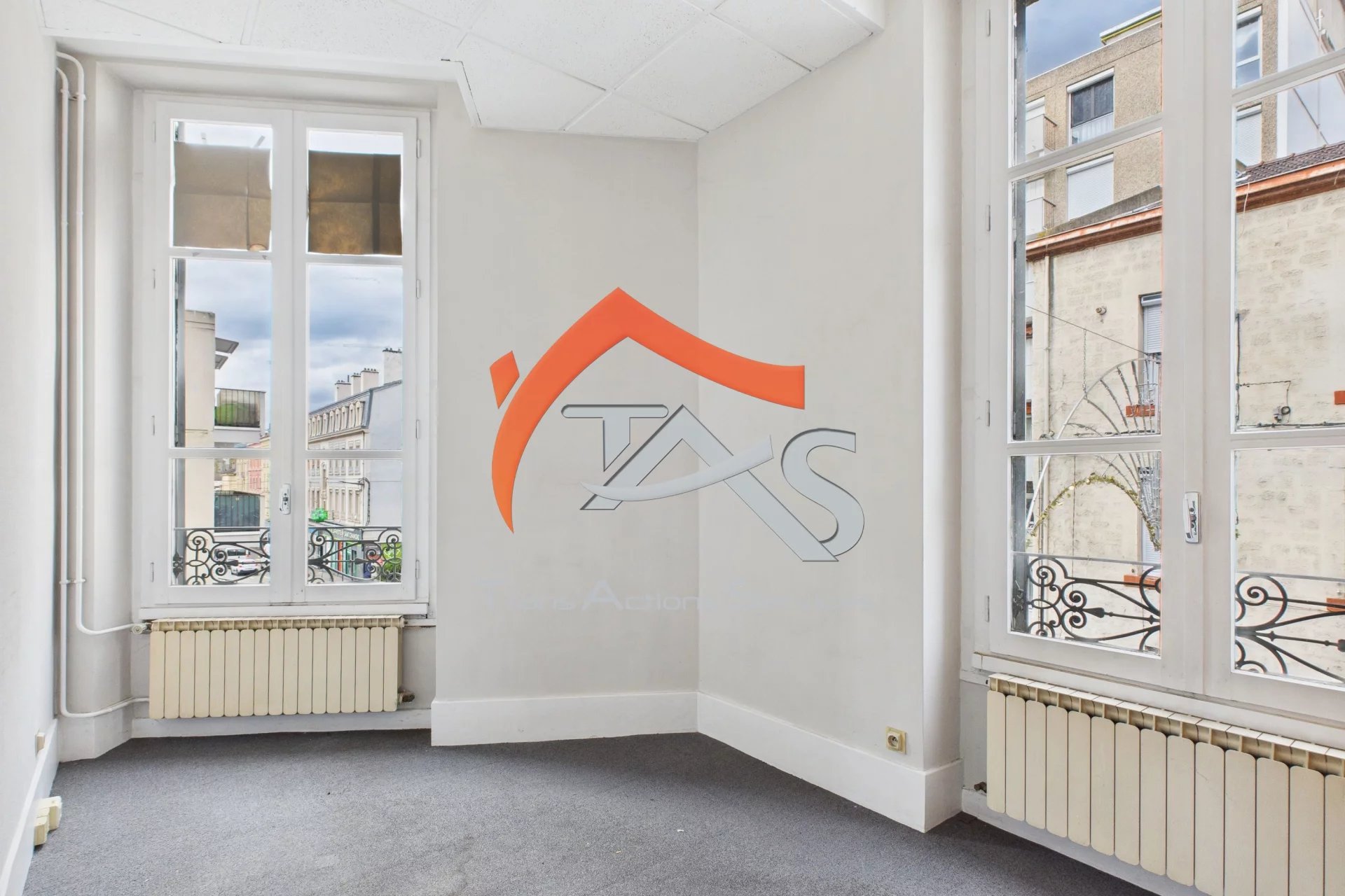 Plateau de 62 m² - Photo 2