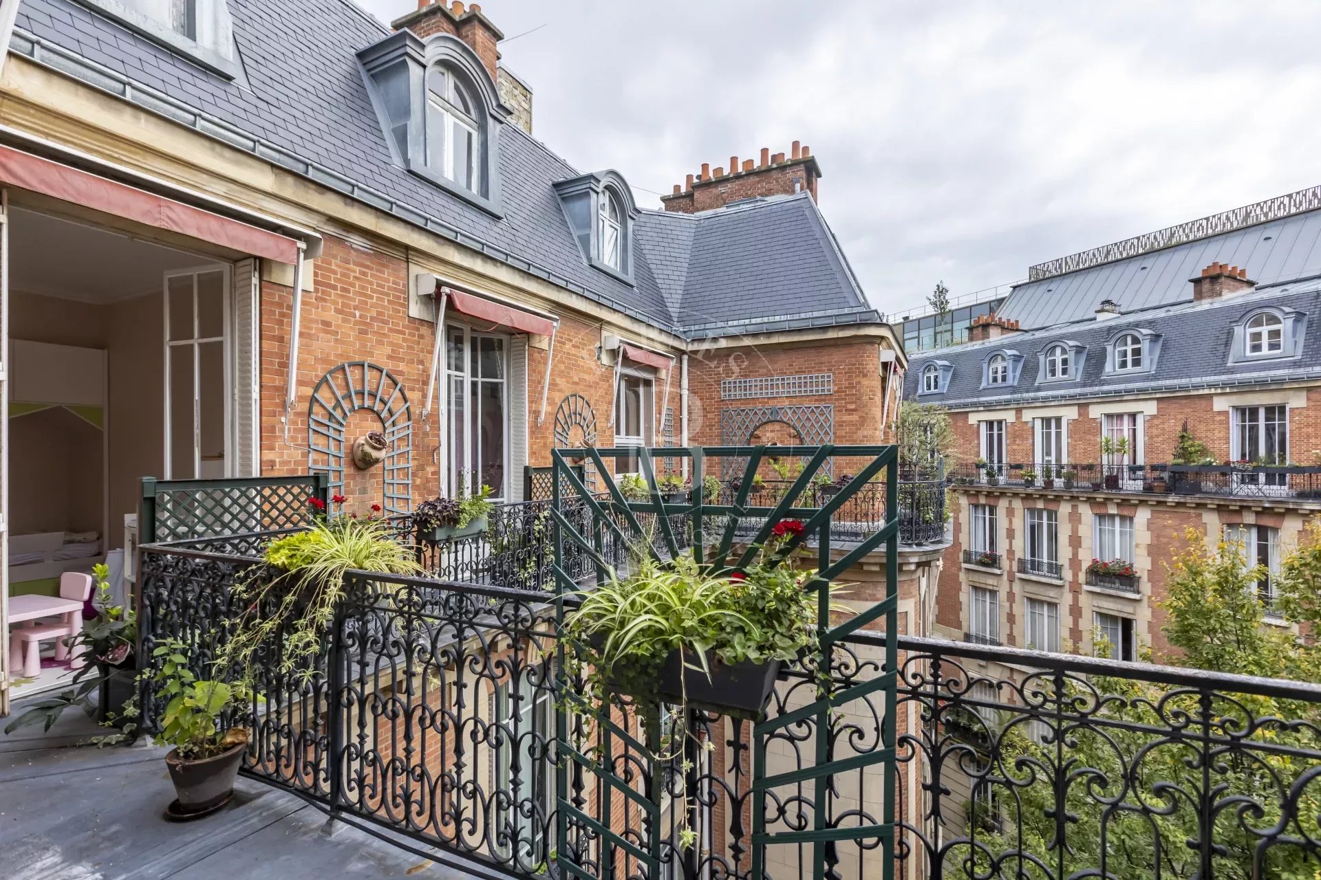 Appartement Paris 75017  -  ref 85305058 (picture 1)