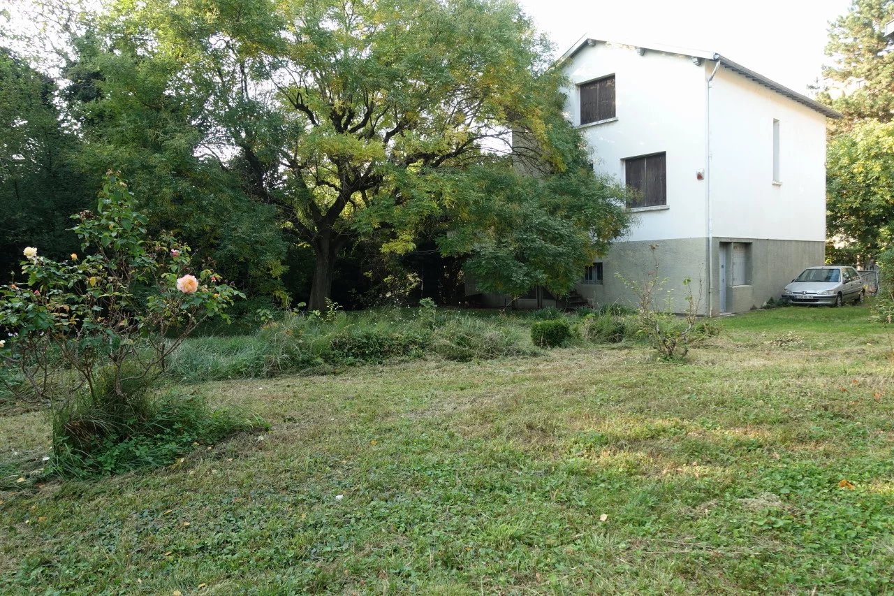 Maison de 165 m² avec Parc Arboré de 2000 m² — photo 8