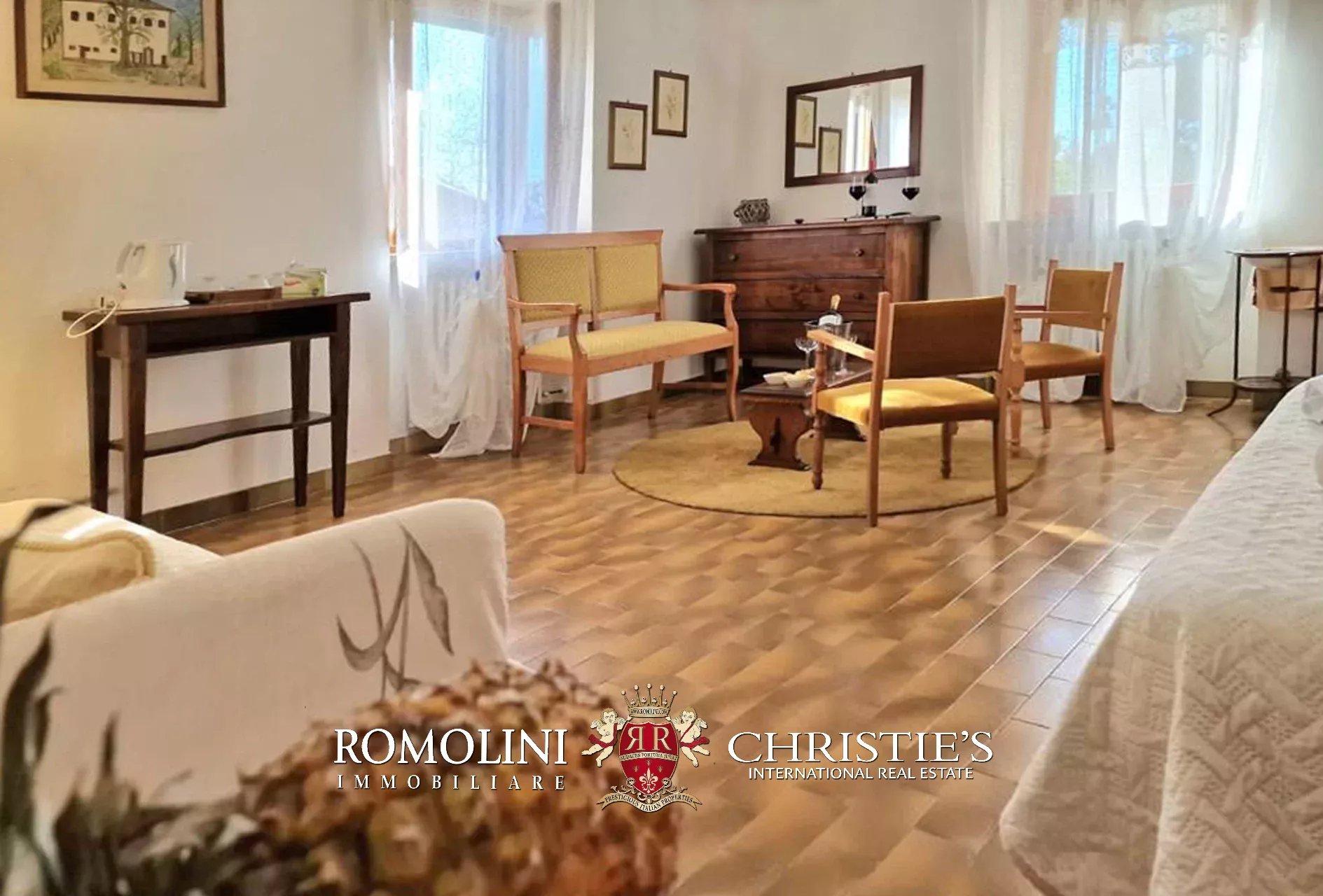 11 Bedroom Villa/Townhouse's Image 23