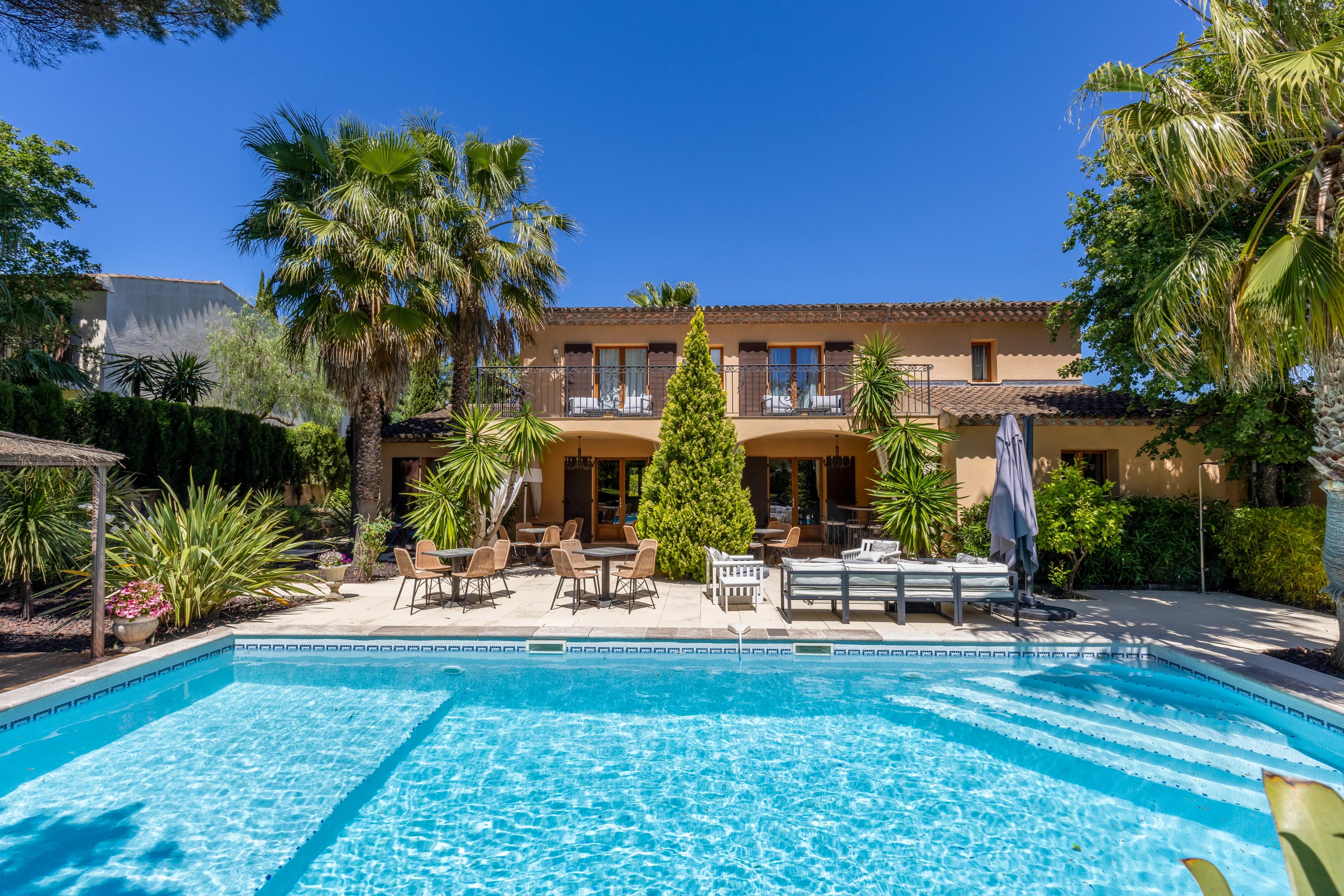 Propriété de 4 villas indépendantes – Un potentiel à exploiter