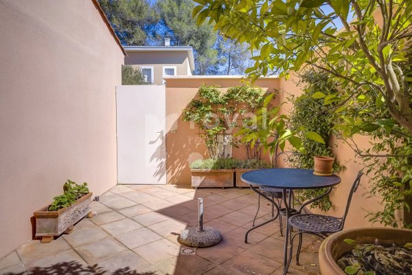 FOR SALE VILLA - ROYAL MOUGINS GOLF — photo 2