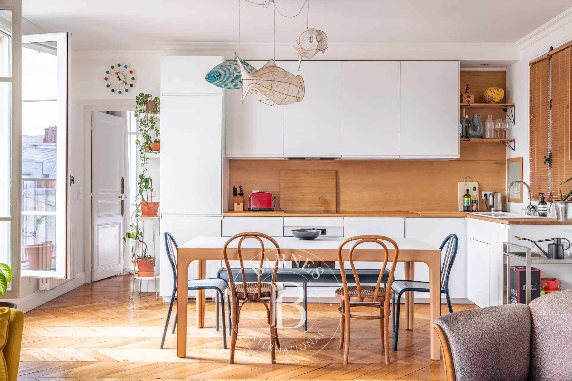 Daire Paris 10ème - picture 4