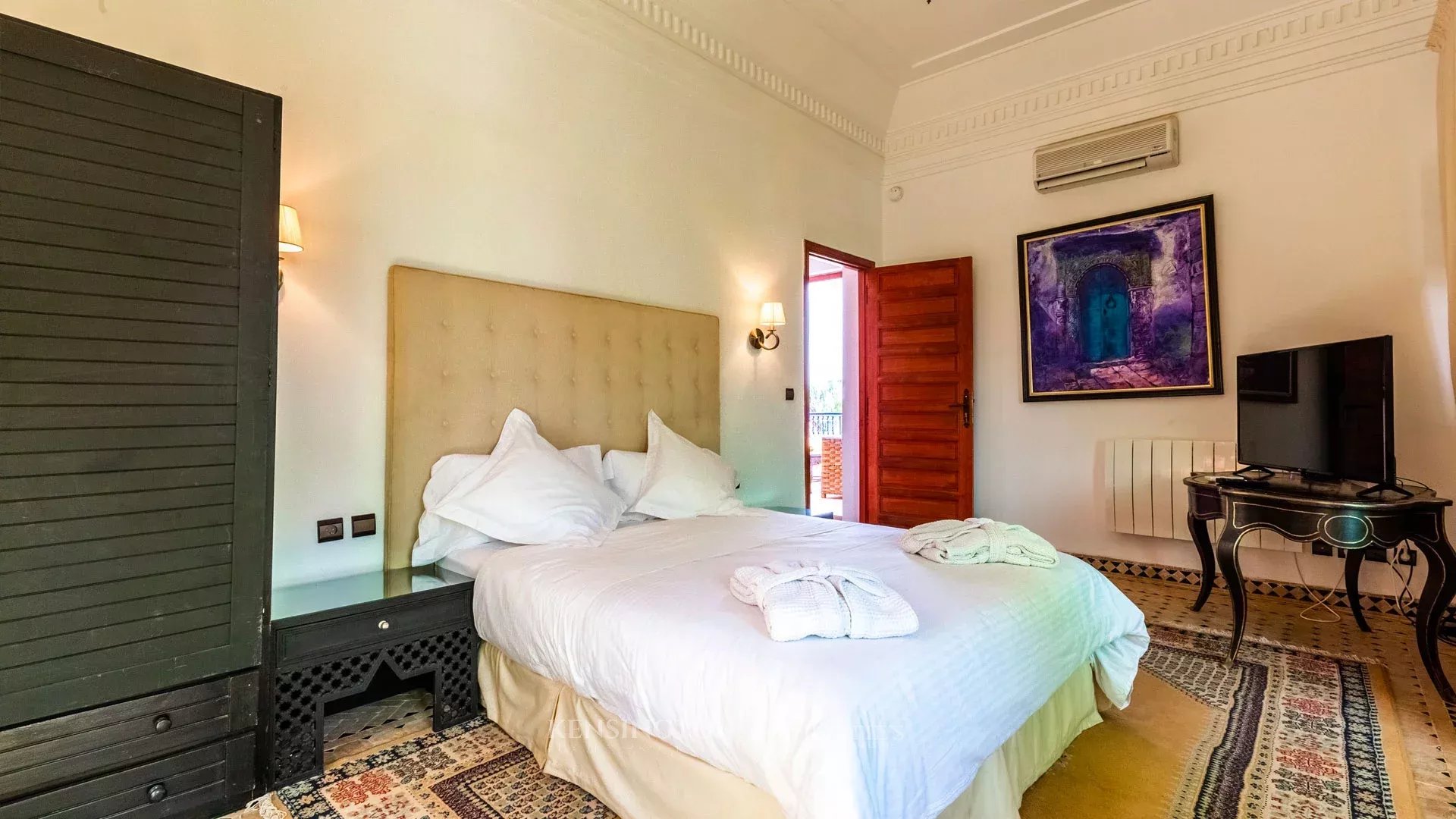 7 Bedroom Villa/Townhouse's Image 28