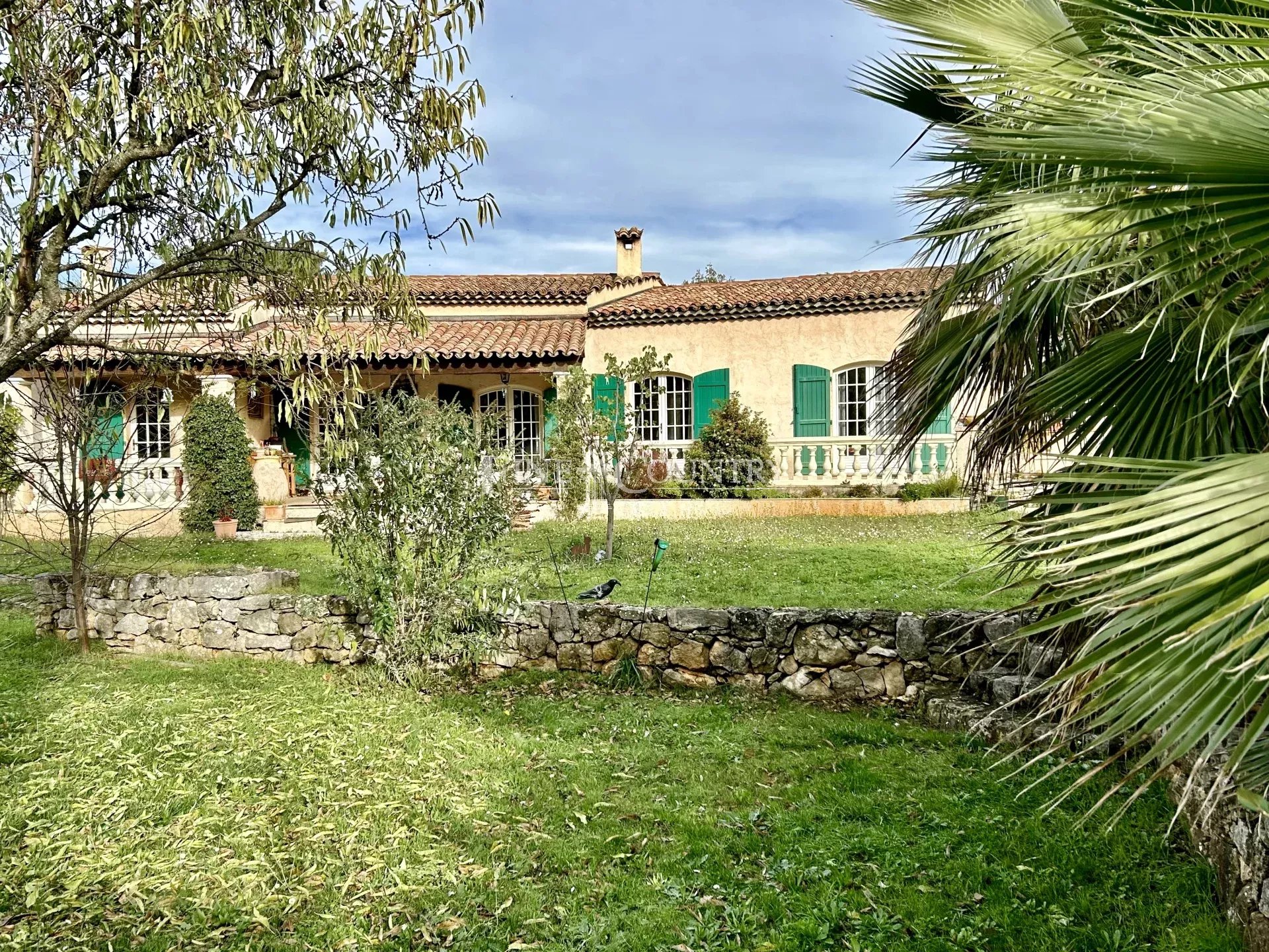 Photo of Single-story house in Saint- Cézaire