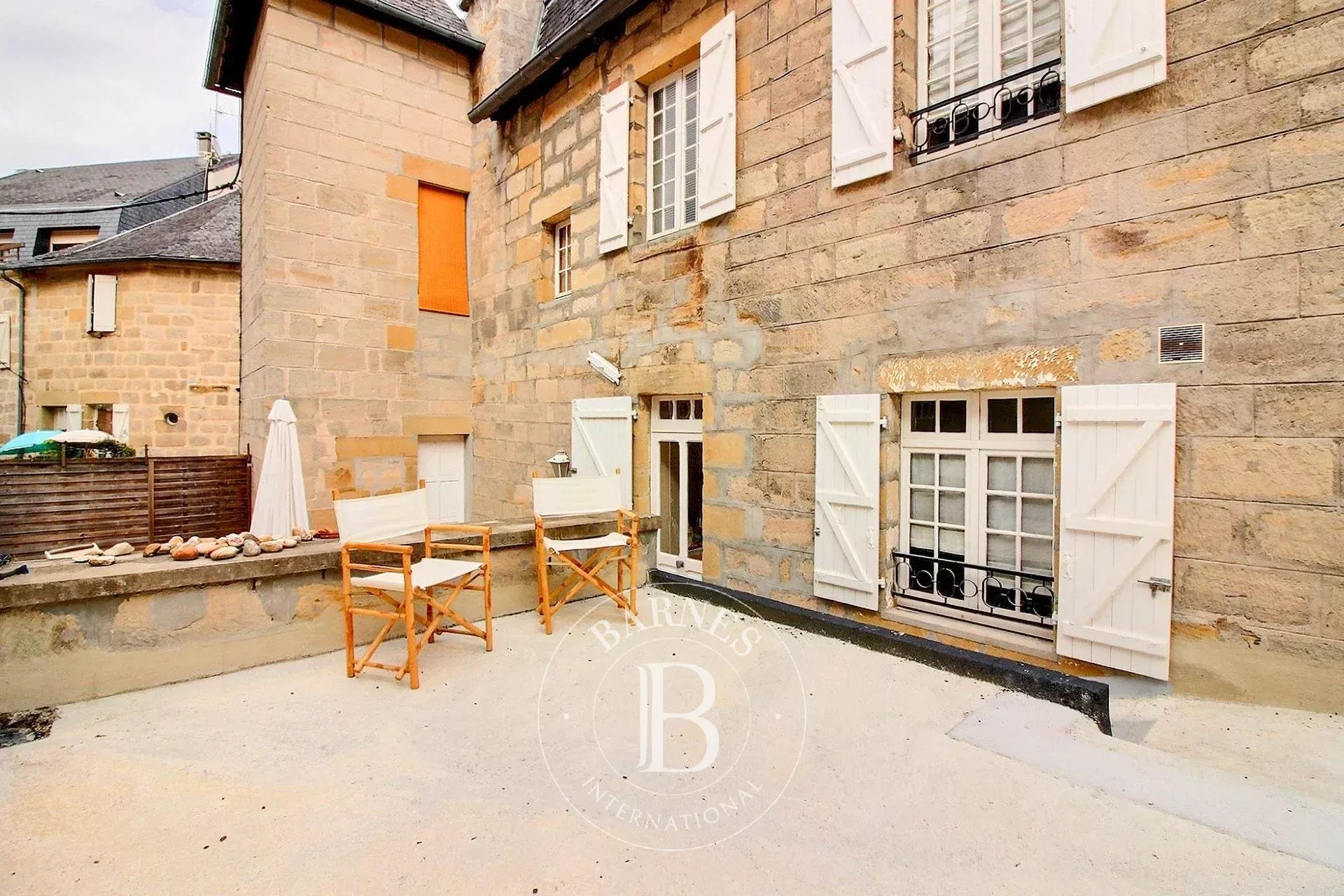 Brive-la-Gaillarde  - Maison de ville 7 Pi&egrave;ces 5 Chambres - picture 16