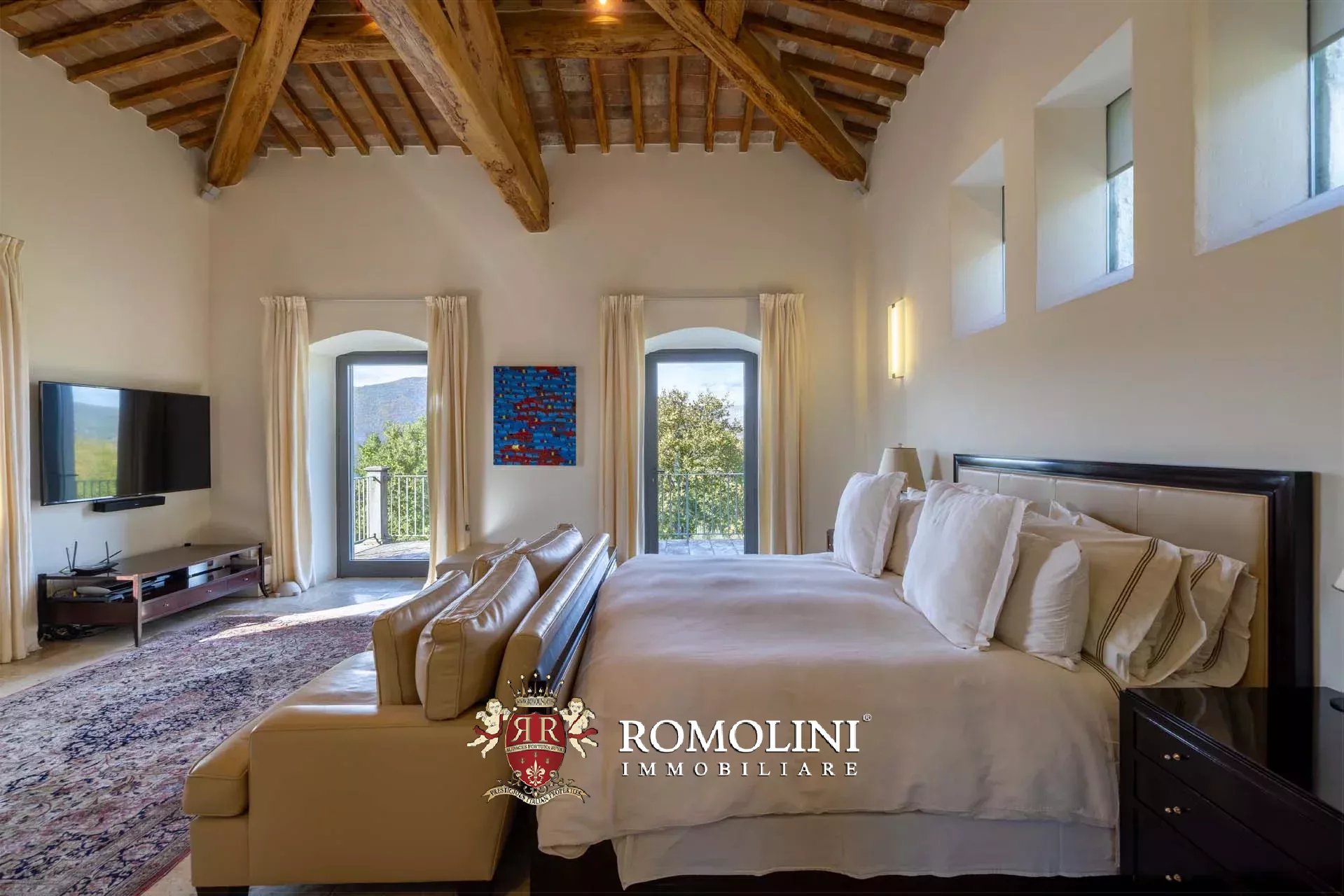 7 Bedroom Villa/Townhouse's Image 49