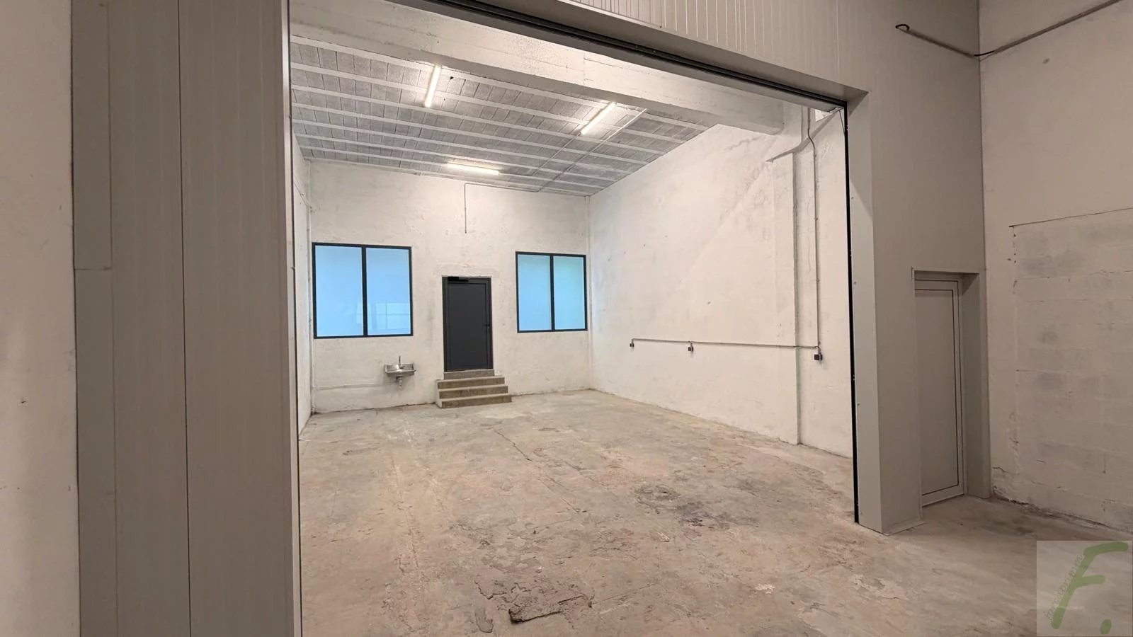 Froges - Locaux d’activités à louer à partir de 413 € HT par mois pour 49 m²