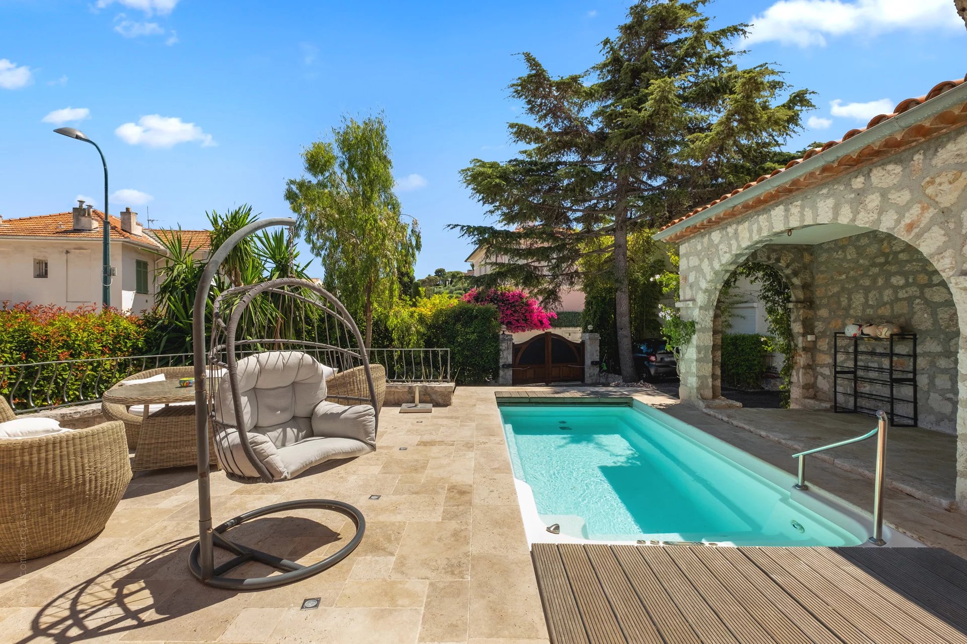 Исключительная вилла в самом сердце деревни