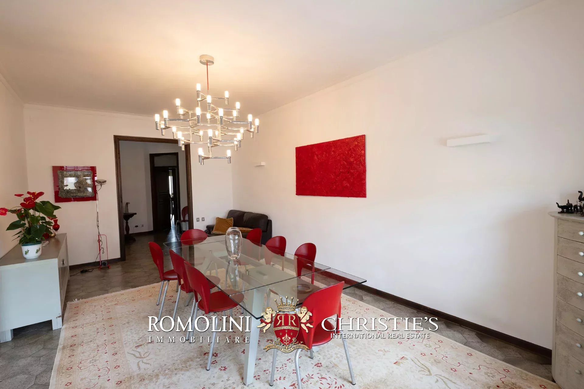 4 Bedroom Apartment/Flat's Image 11
