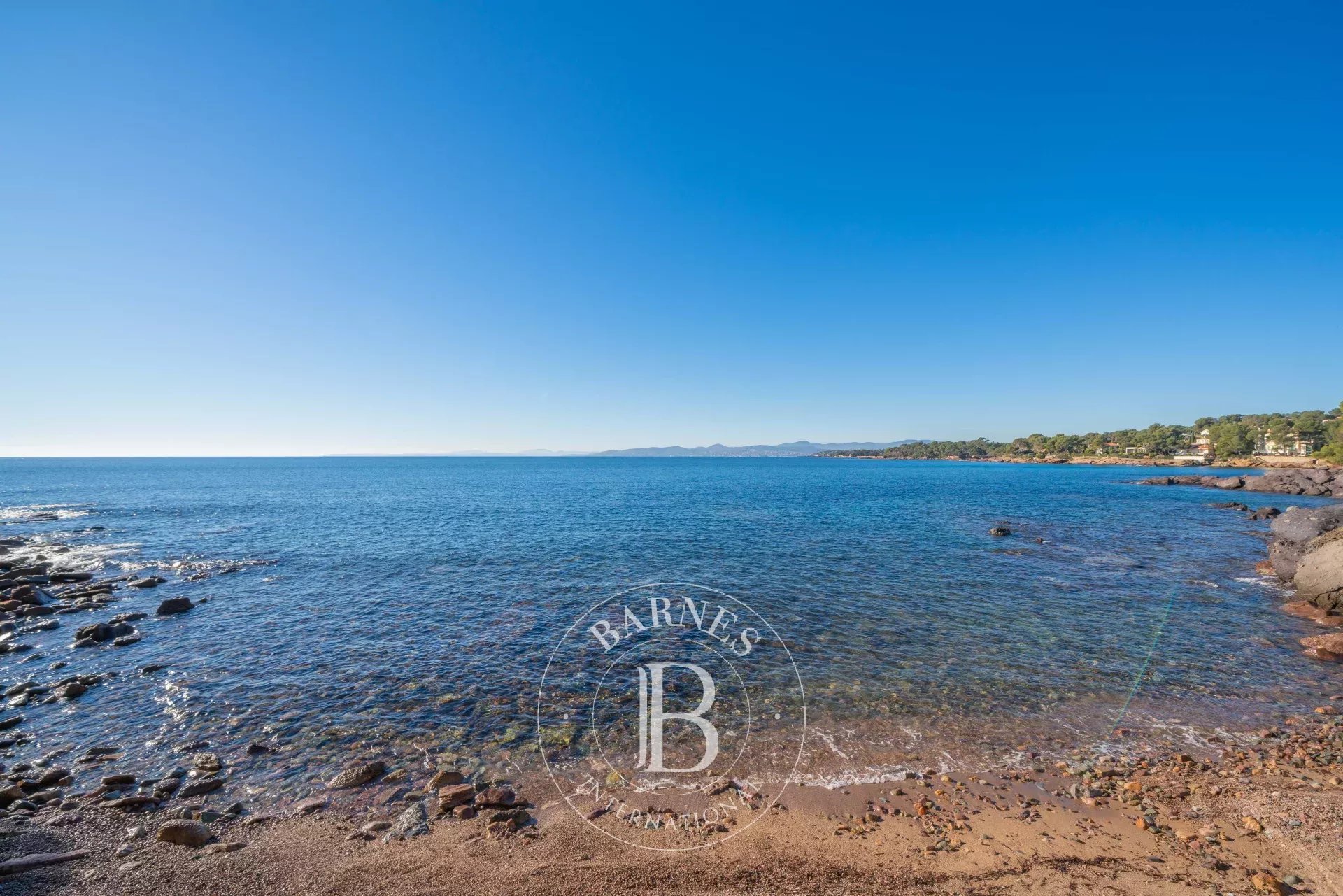 Villa Saint-Raphaël - picture 6