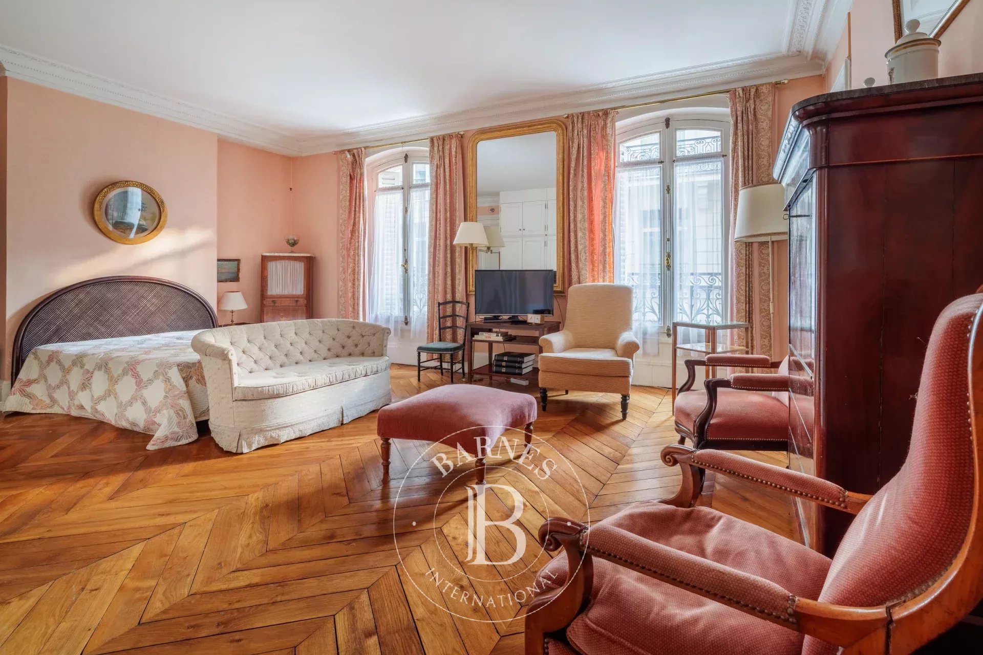 Daire Paris 8ème - picture 6