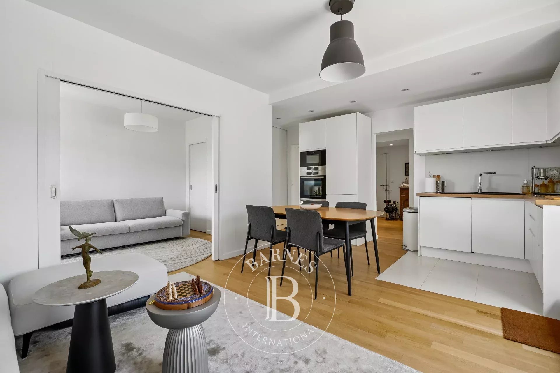 Paris  - Apartment 2 Bedrooms - picture 10